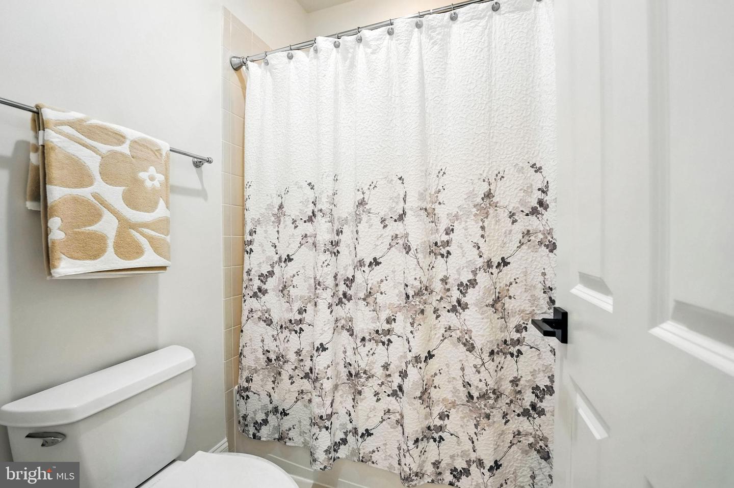 6634 BRAWNER ST, MCLEAN, Virginia 22101, 5 Bedrooms Bedrooms, ,4 BathroomsBathrooms,Residential,For sale,6634 BRAWNER ST,VAFX2244890 MLS # VAFX2244890