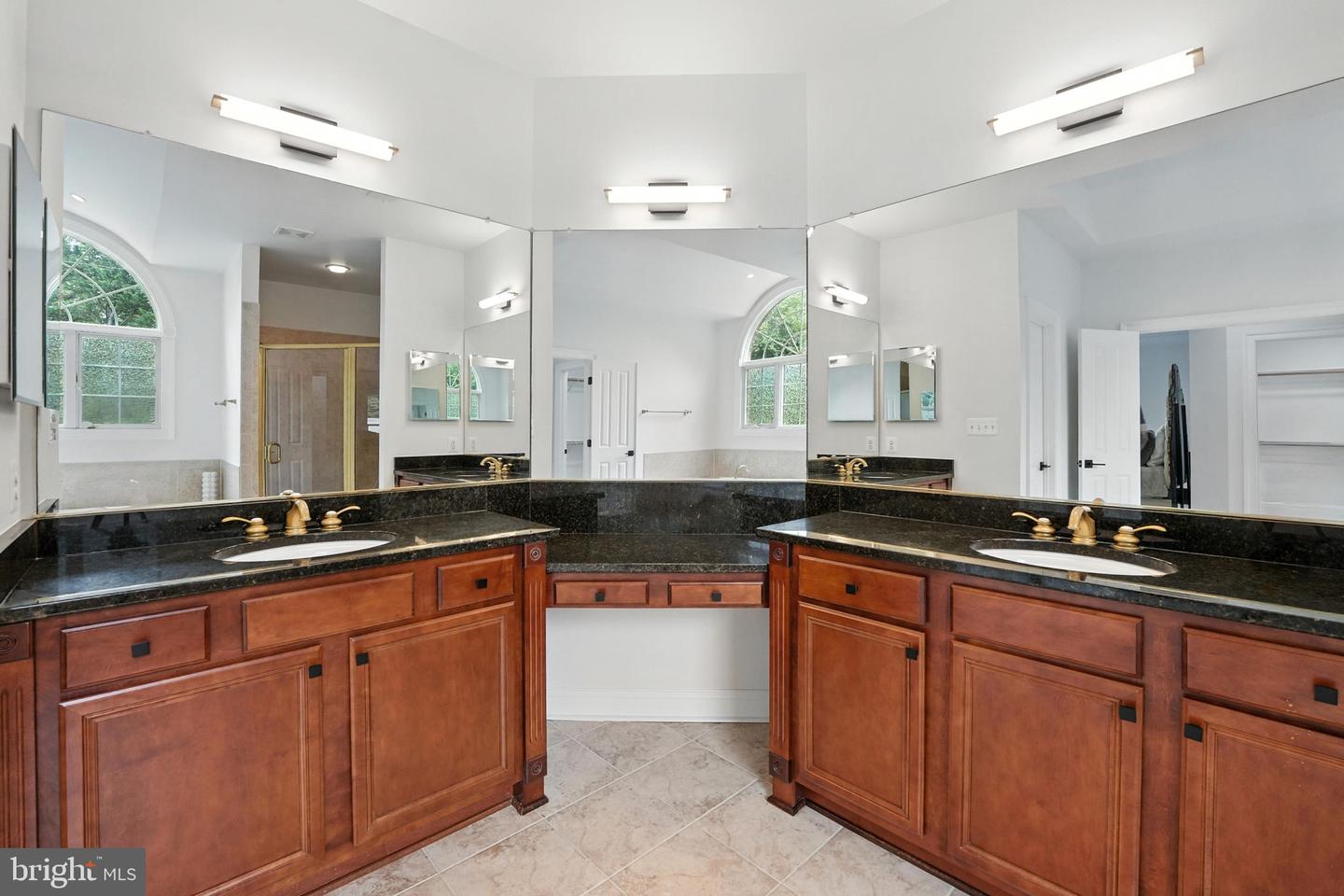 6634 BRAWNER ST, MCLEAN, Virginia 22101, 5 Bedrooms Bedrooms, ,4 BathroomsBathrooms,Residential,For sale,6634 BRAWNER ST,VAFX2244890 MLS # VAFX2244890