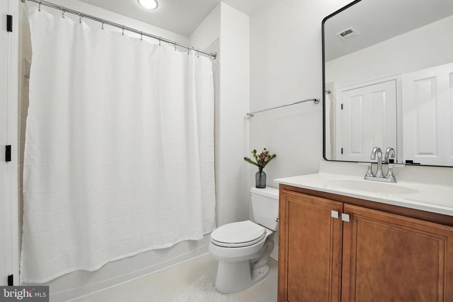 6634 BRAWNER ST, MCLEAN, Virginia 22101, 5 Bedrooms Bedrooms, ,4 BathroomsBathrooms,Residential,For sale,6634 BRAWNER ST,VAFX2244890 MLS # VAFX2244890