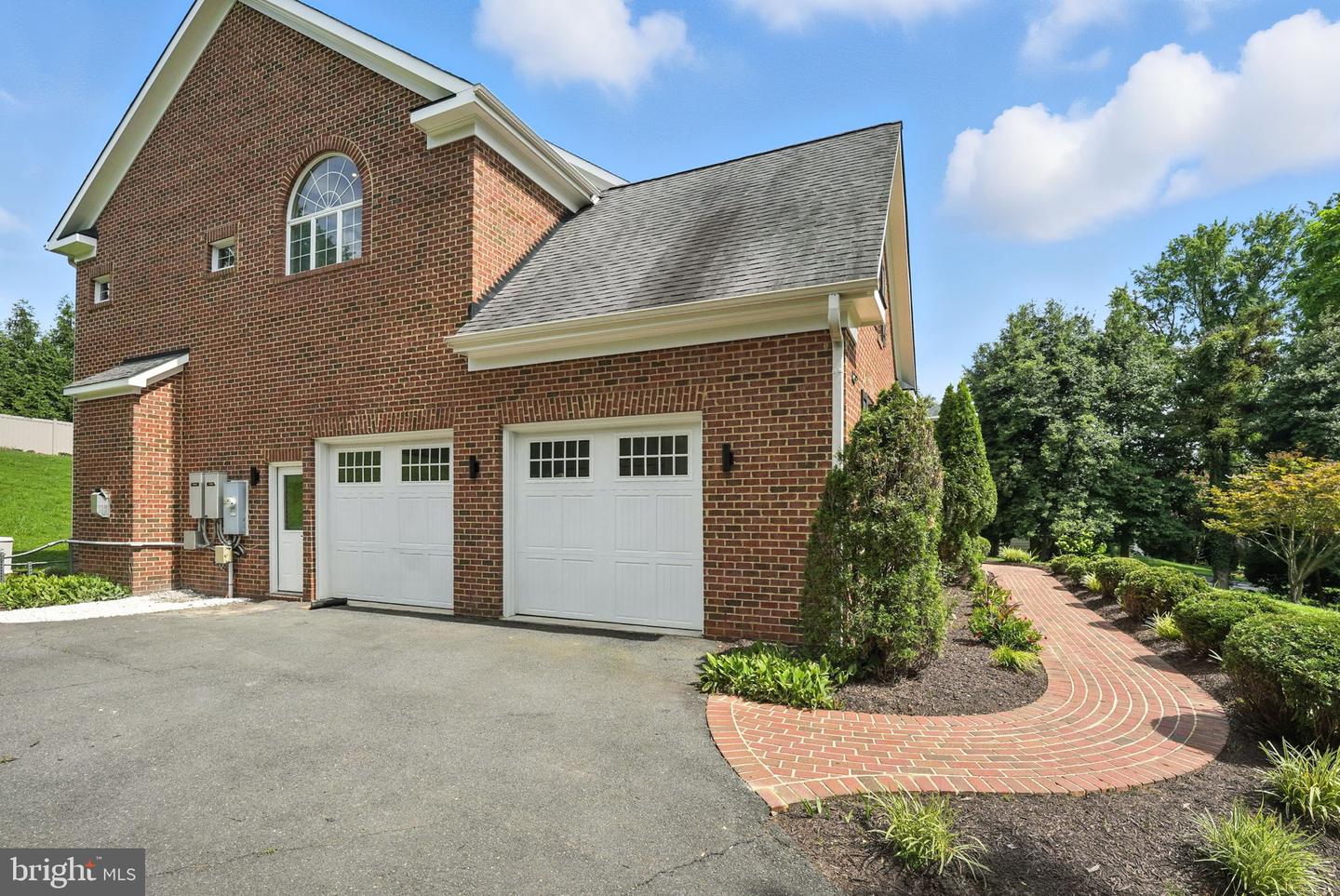 6634 BRAWNER ST, MCLEAN, Virginia 22101, 5 Bedrooms Bedrooms, ,4 BathroomsBathrooms,Residential,For sale,6634 BRAWNER ST,VAFX2244890 MLS # VAFX2244890