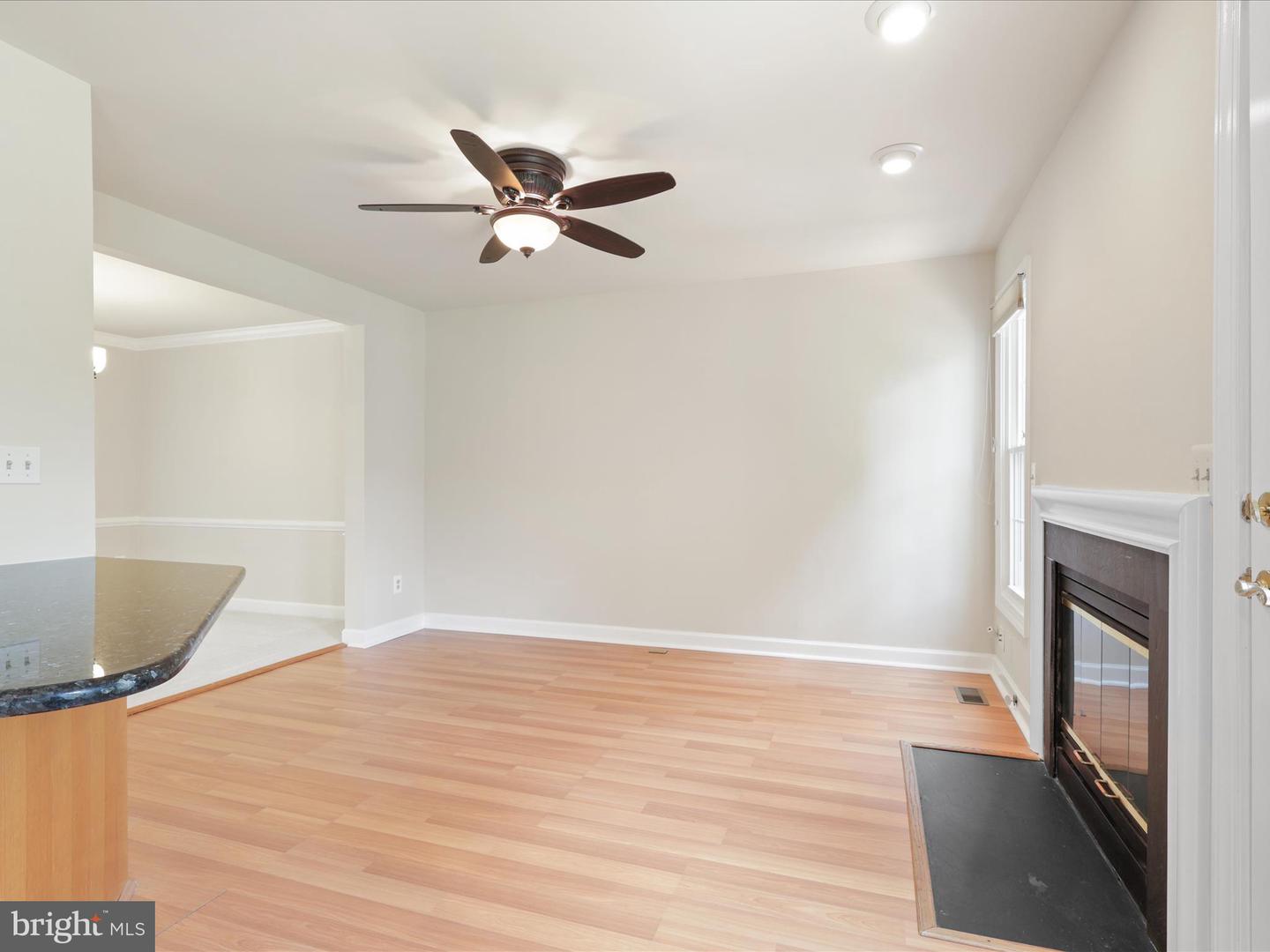 12784 DOGWOOD HILLS LN, FAIRFAX, Virginia 22033, 3 Bedrooms Bedrooms, ,2 BathroomsBathrooms,Residential,For sale,12784 DOGWOOD HILLS LN,VAFX2244894 MLS # VAFX2244894