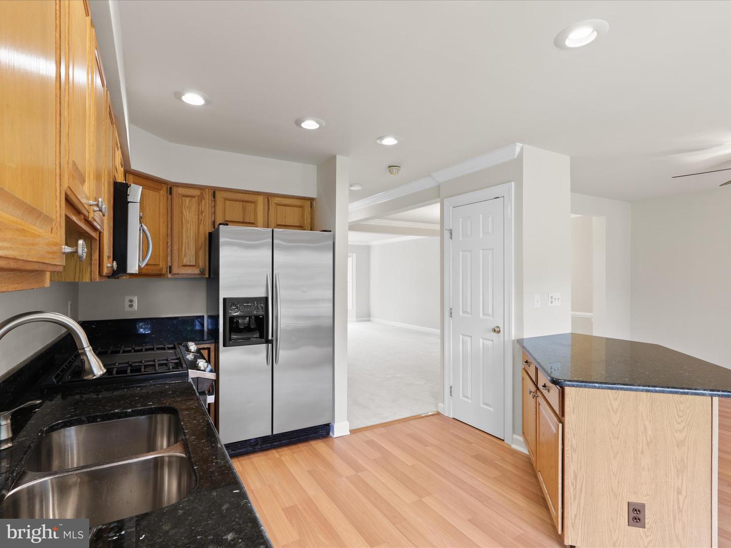 12784 DOGWOOD HILLS LN, FAIRFAX, Virginia 22033, 3 Bedrooms Bedrooms, ,2 BathroomsBathrooms,Residential,For sale,12784 DOGWOOD HILLS LN,VAFX2244894 MLS # VAFX2244894