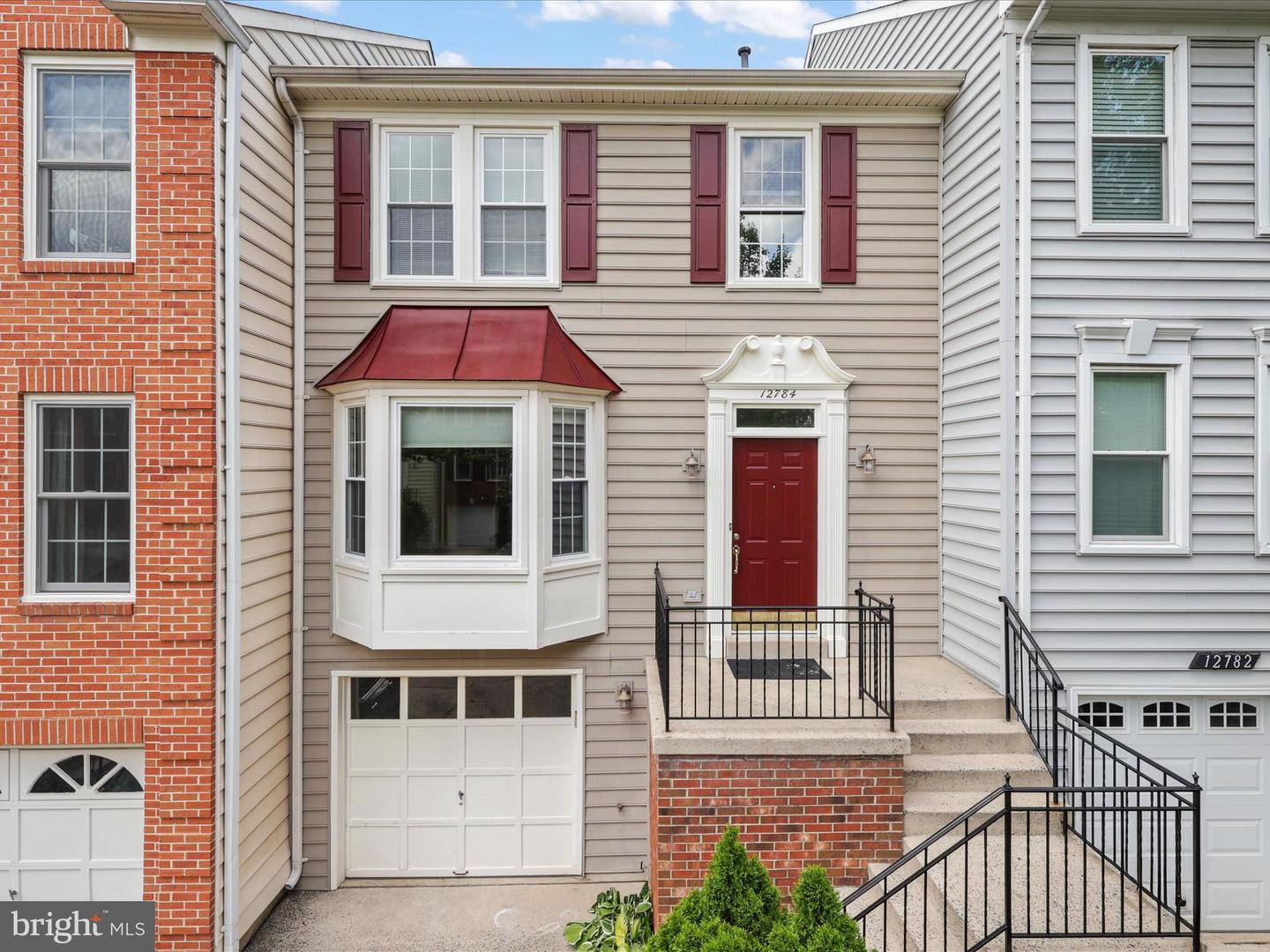 12784 DOGWOOD HILLS LN, FAIRFAX, Virginia 22033, 3 Bedrooms Bedrooms, ,2 BathroomsBathrooms,Residential,For sale,12784 DOGWOOD HILLS LN,VAFX2244894 MLS # VAFX2244894