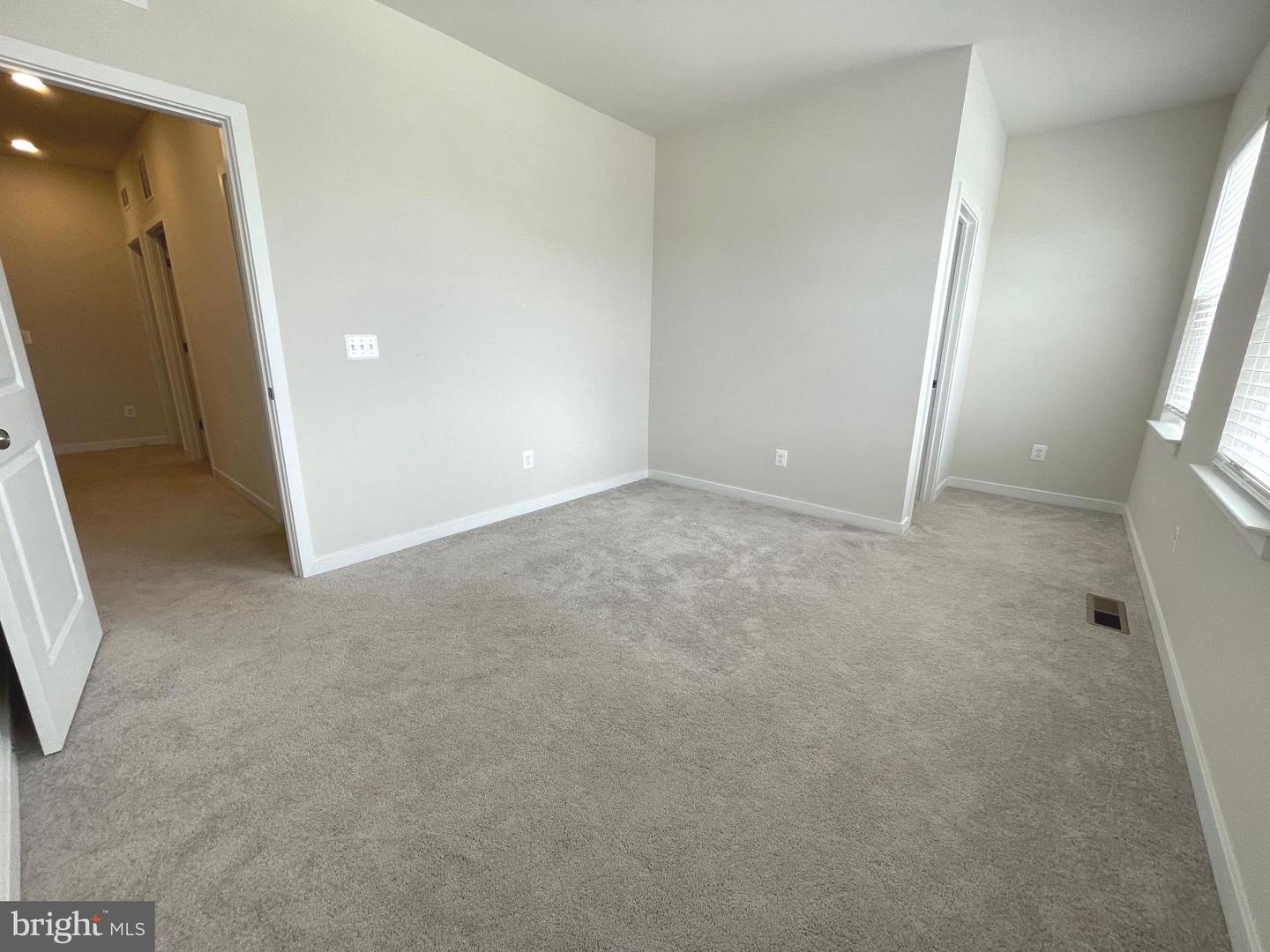 2328 HAWKSHILL DR, JEFFERSONTON, Virginia 22724, 4 Bedrooms Bedrooms, ,2 BathroomsBathrooms,Residential,For sale,2328 HAWKSHILL DR,VACU2010714 MLS # VACU2010714