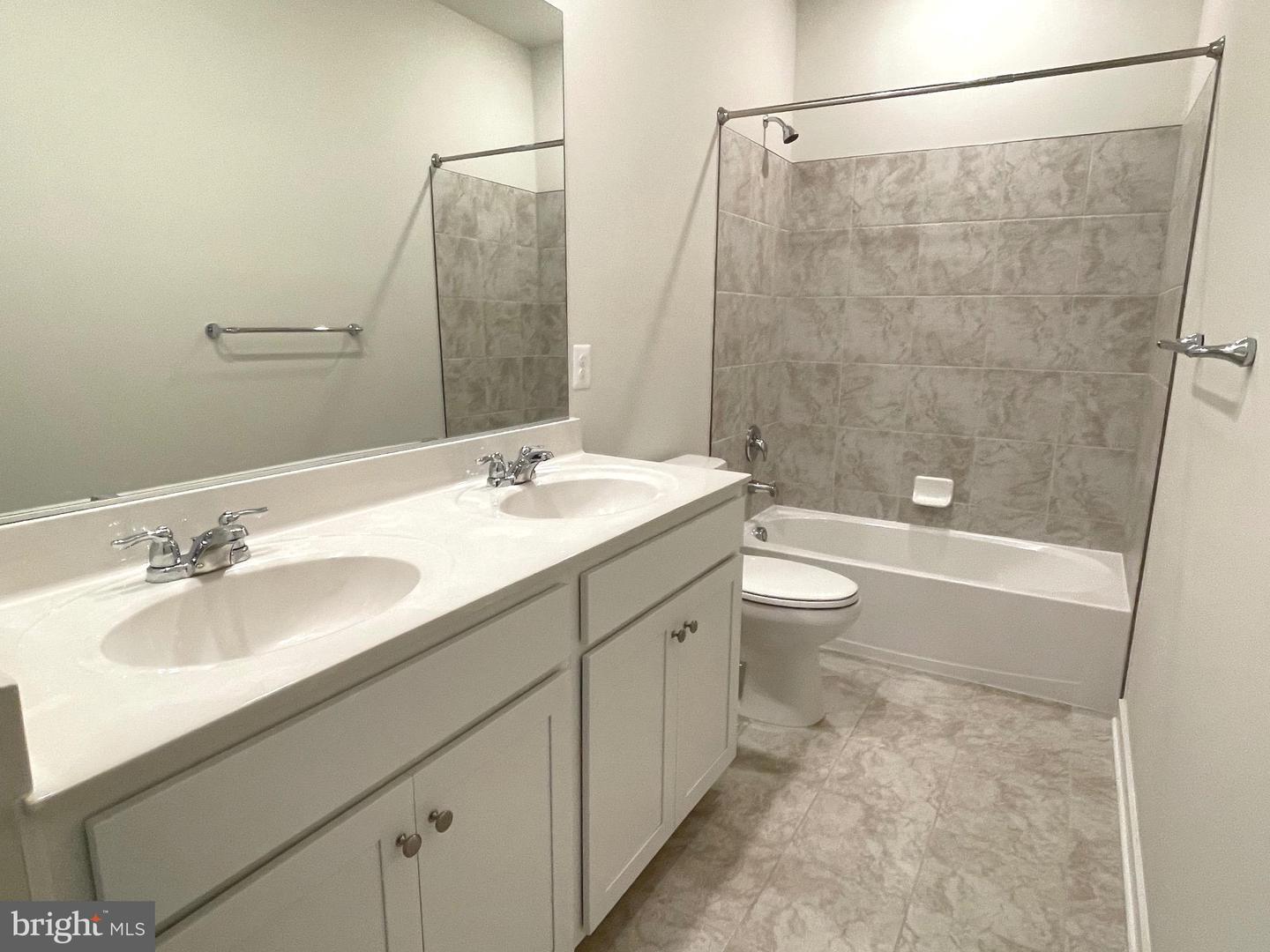 2328 HAWKSHILL DR, JEFFERSONTON, Virginia 22724, 4 Bedrooms Bedrooms, ,2 BathroomsBathrooms,Residential,For sale,2328 HAWKSHILL DR,VACU2010714 MLS # VACU2010714