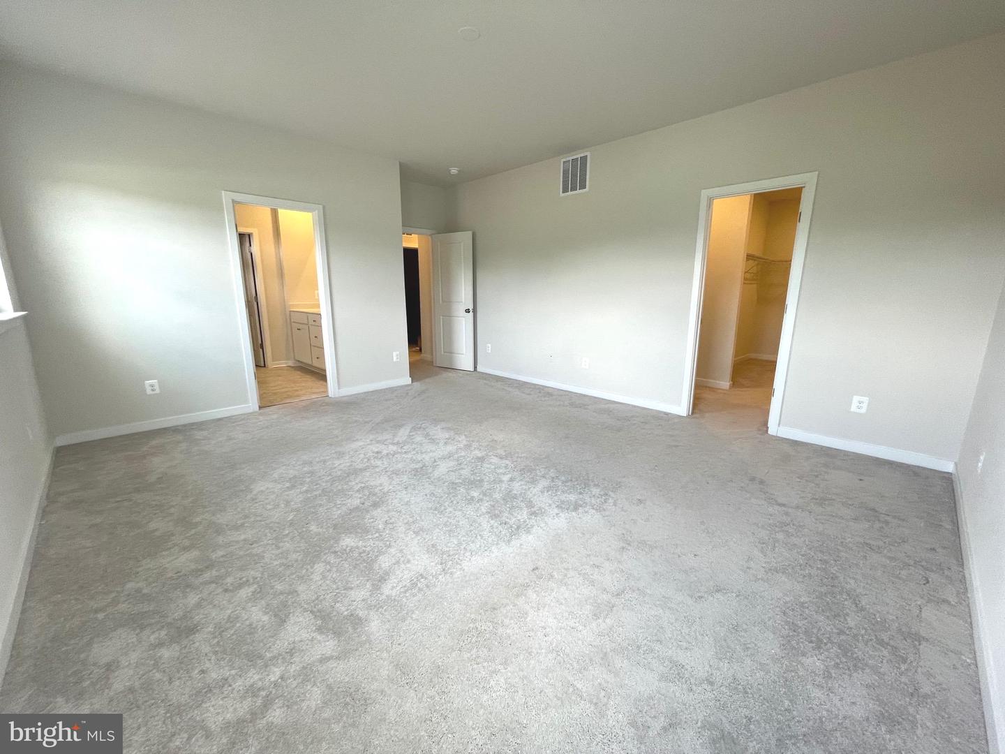 2328 HAWKSHILL DR, JEFFERSONTON, Virginia 22724, 4 Bedrooms Bedrooms, ,2 BathroomsBathrooms,Residential,For sale,2328 HAWKSHILL DR,VACU2010714 MLS # VACU2010714