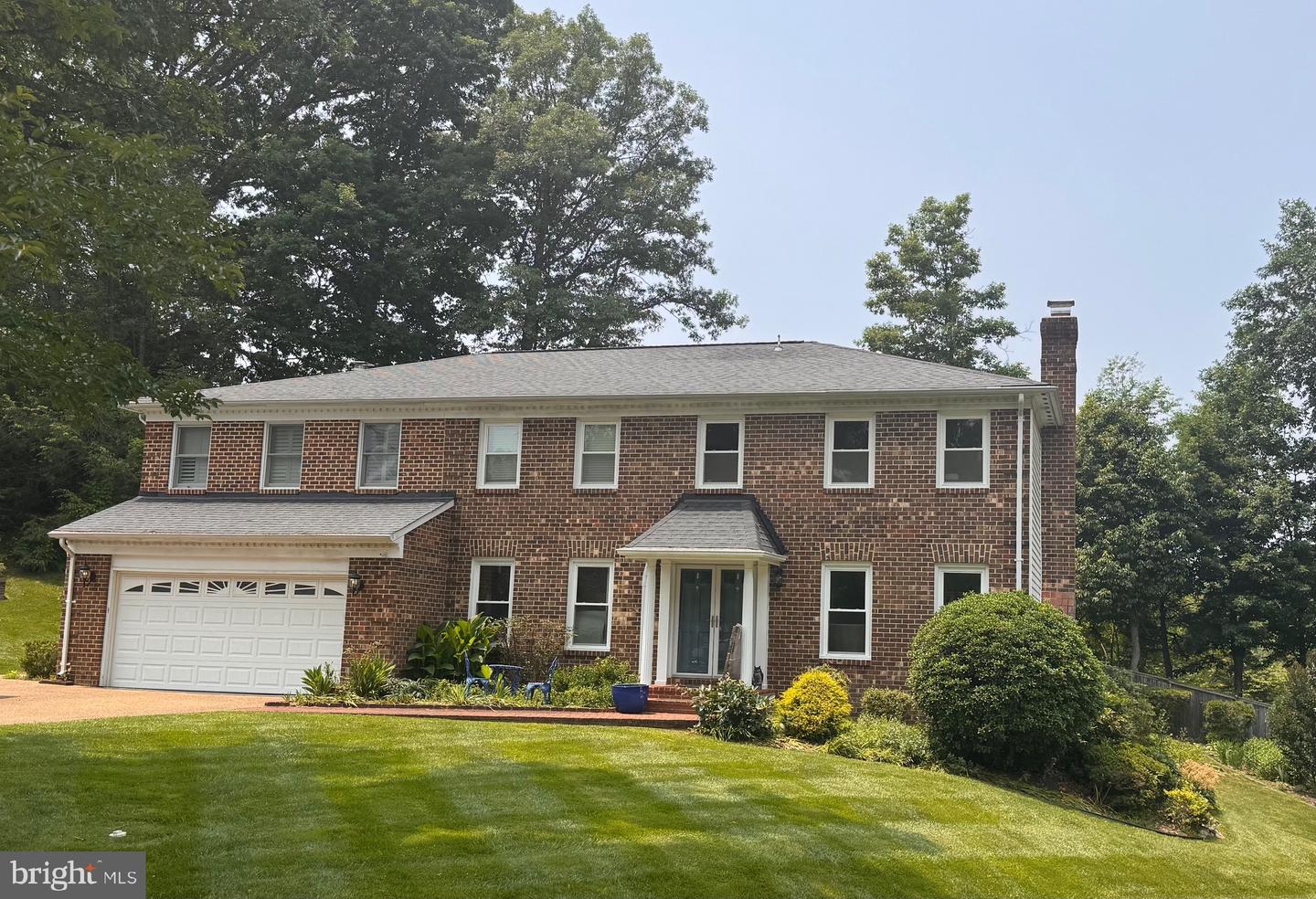 2055 KEDGE DR, VIENNA, Virginia 22181, 5 Bedrooms Bedrooms, ,4 BathroomsBathrooms,Residential,For sale,2055 KEDGE DR,VAFX2245696 MLS # VAFX2245696