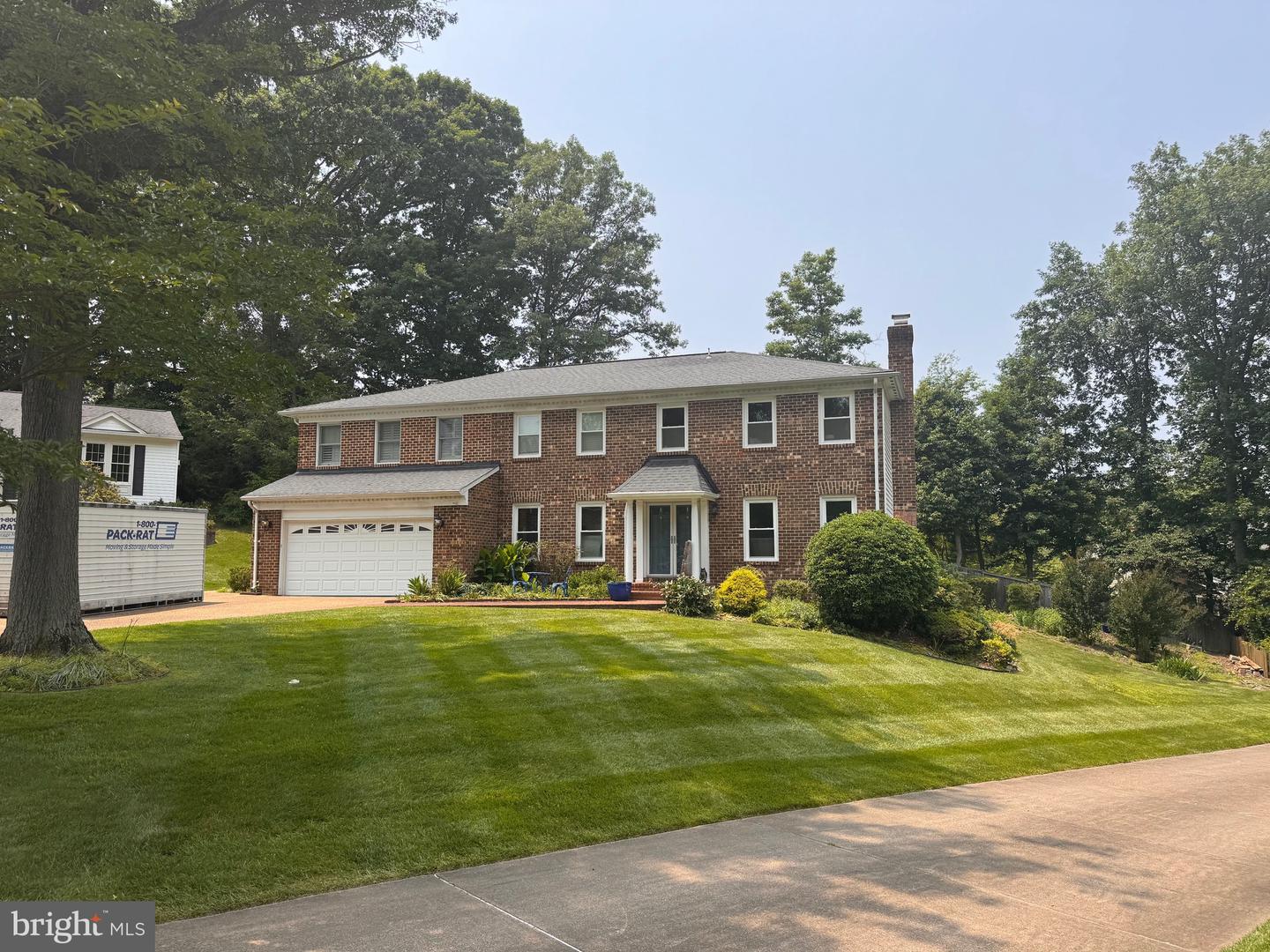 2055 KEDGE DR, VIENNA, Virginia 22181, 5 Bedrooms Bedrooms, ,4 BathroomsBathrooms,Residential,For sale,2055 KEDGE DR,VAFX2245696 MLS # VAFX2245696