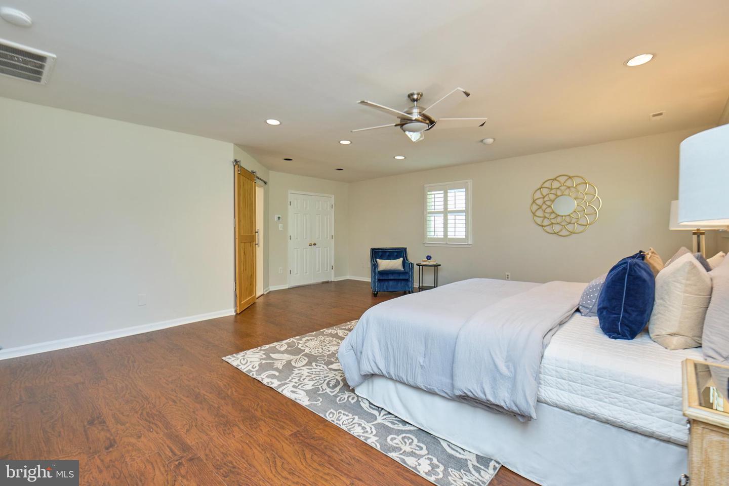 2055 KEDGE DR, VIENNA, Virginia 22181, 5 Bedrooms Bedrooms, ,4 BathroomsBathrooms,Residential,For sale,2055 KEDGE DR,VAFX2245696 MLS # VAFX2245696