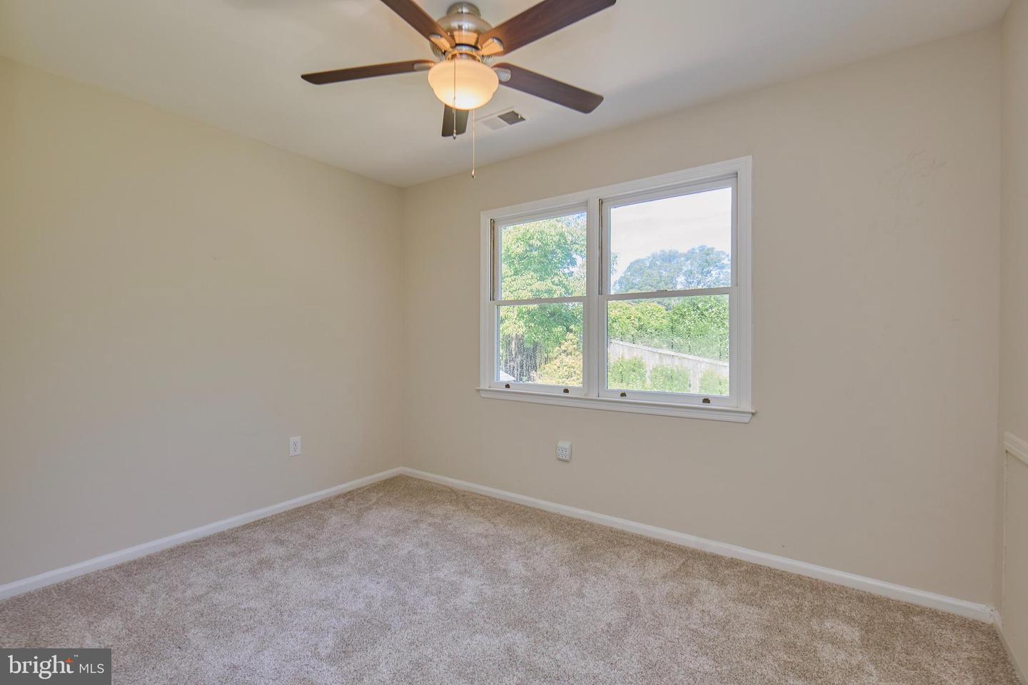 2055 KEDGE DR, VIENNA, Virginia 22181, 5 Bedrooms Bedrooms, ,4 BathroomsBathrooms,Residential,For sale,2055 KEDGE DR,VAFX2245696 MLS # VAFX2245696