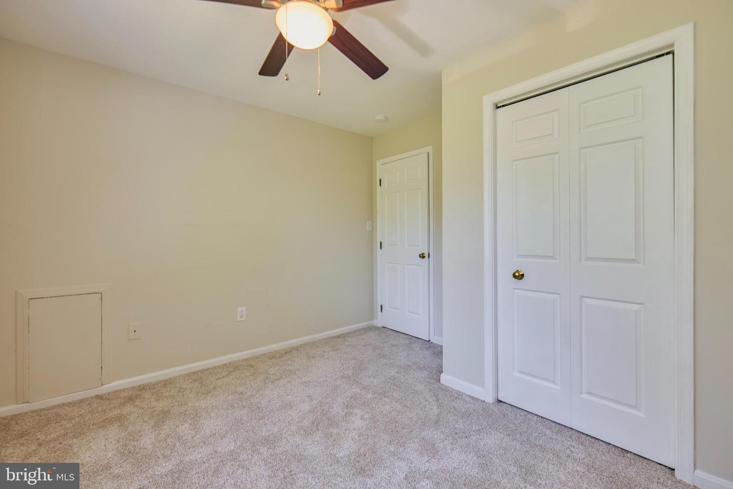 2055 KEDGE DR, VIENNA, Virginia 22181, 5 Bedrooms Bedrooms, ,4 BathroomsBathrooms,Residential,For sale,2055 KEDGE DR,VAFX2245696 MLS # VAFX2245696