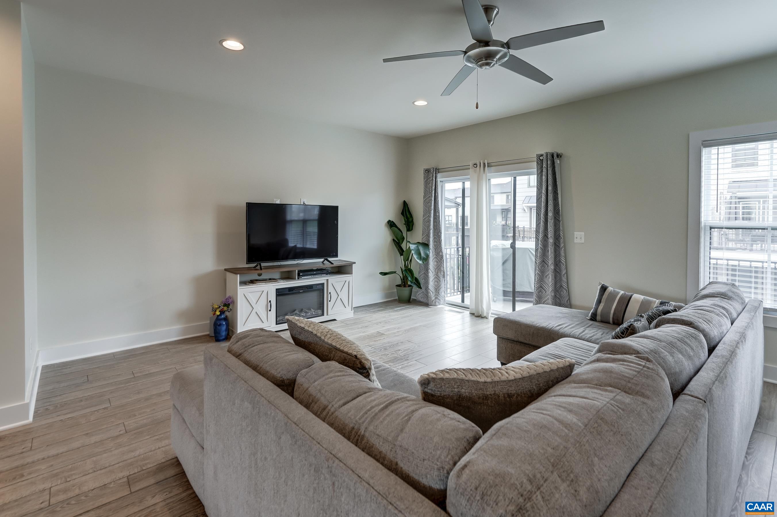 Ceiling fan and neutral decor to make this home your own.