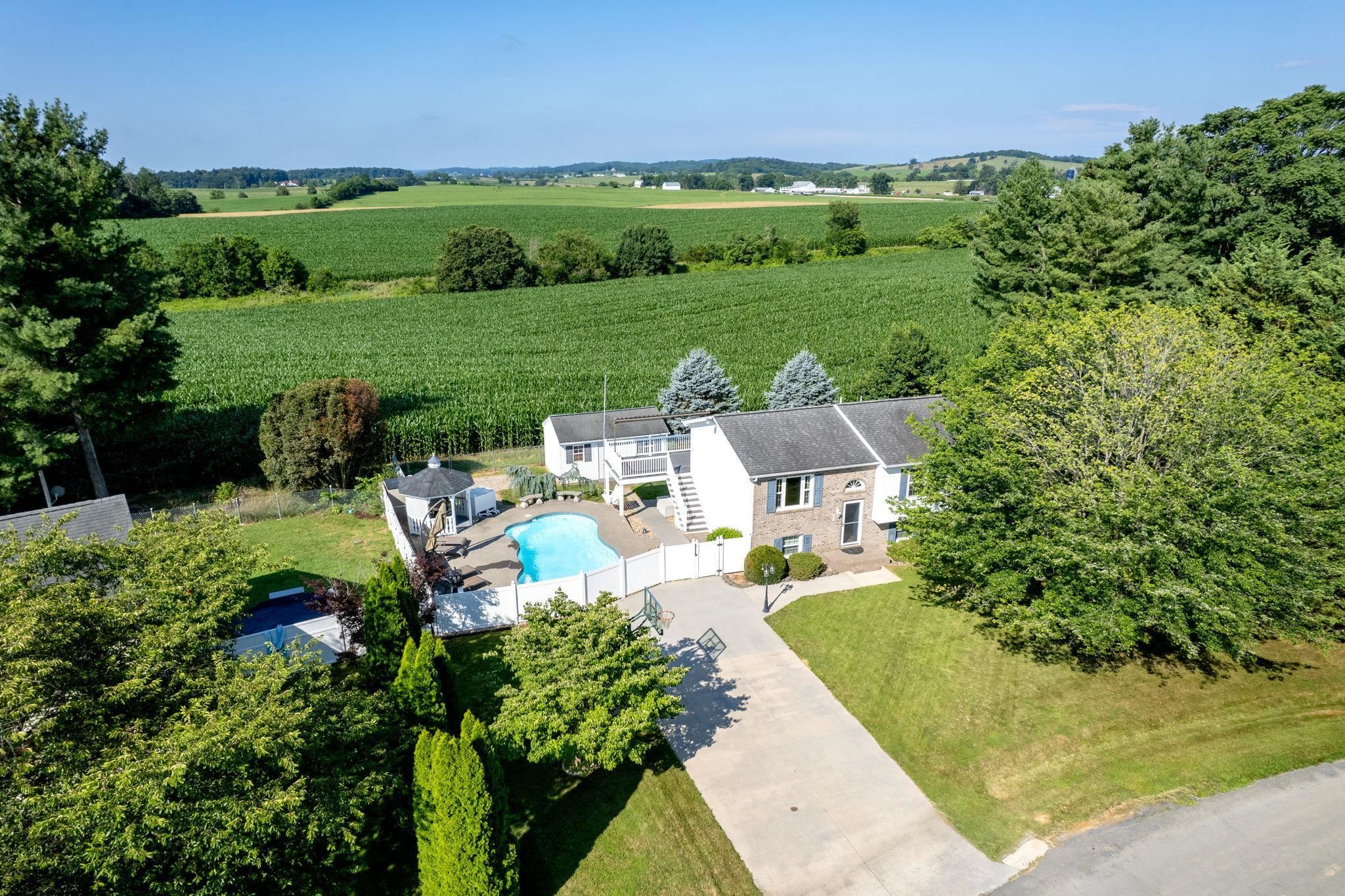 6087 W DONNAGAIL DR, PENN LAIRD, Virginia 22846, 4 Bedrooms Bedrooms, ,2 BathroomsBathrooms,Residential,6087 W DONNAGAIL DR,666936 MLS # 666936