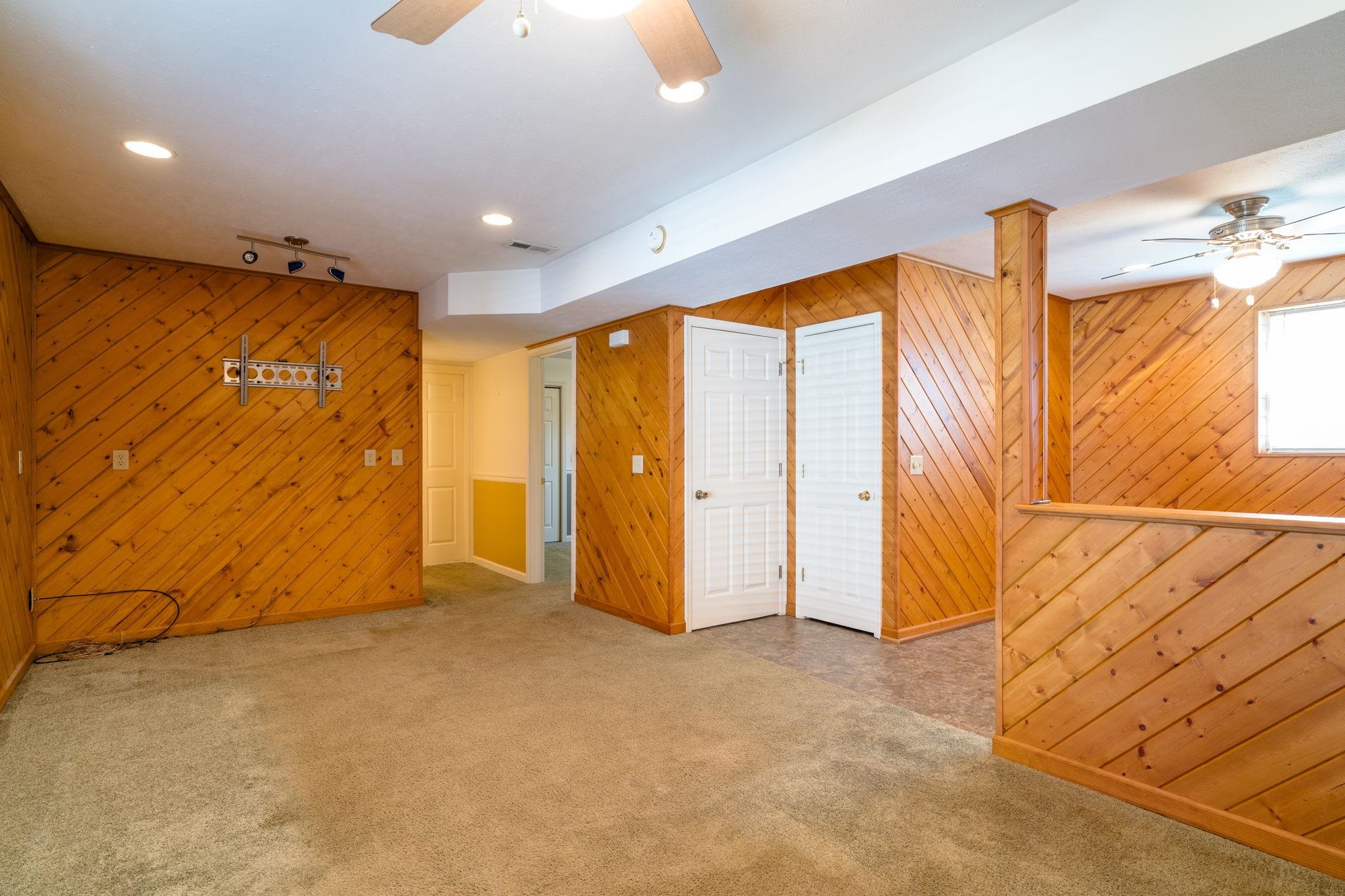 tongue and groove pine walls