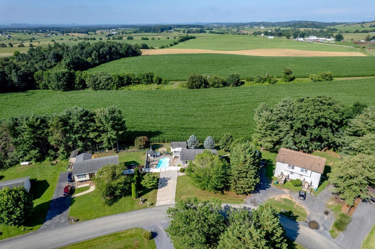 6087 W DONNAGAIL DR, PENN LAIRD, Virginia 22846, 4 Bedrooms Bedrooms, ,2 BathroomsBathrooms,Residential,6087 W DONNAGAIL DR,666936 MLS # 666936