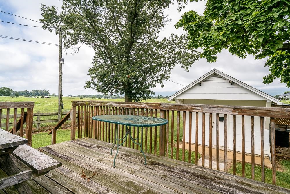 164 FLEEBURG RD, SHENANDOAH, Virginia 22849, 3 Bedrooms Bedrooms, ,1 BathroomBathrooms,Residential,164 FLEEBURG RD,666938 MLS # 666938