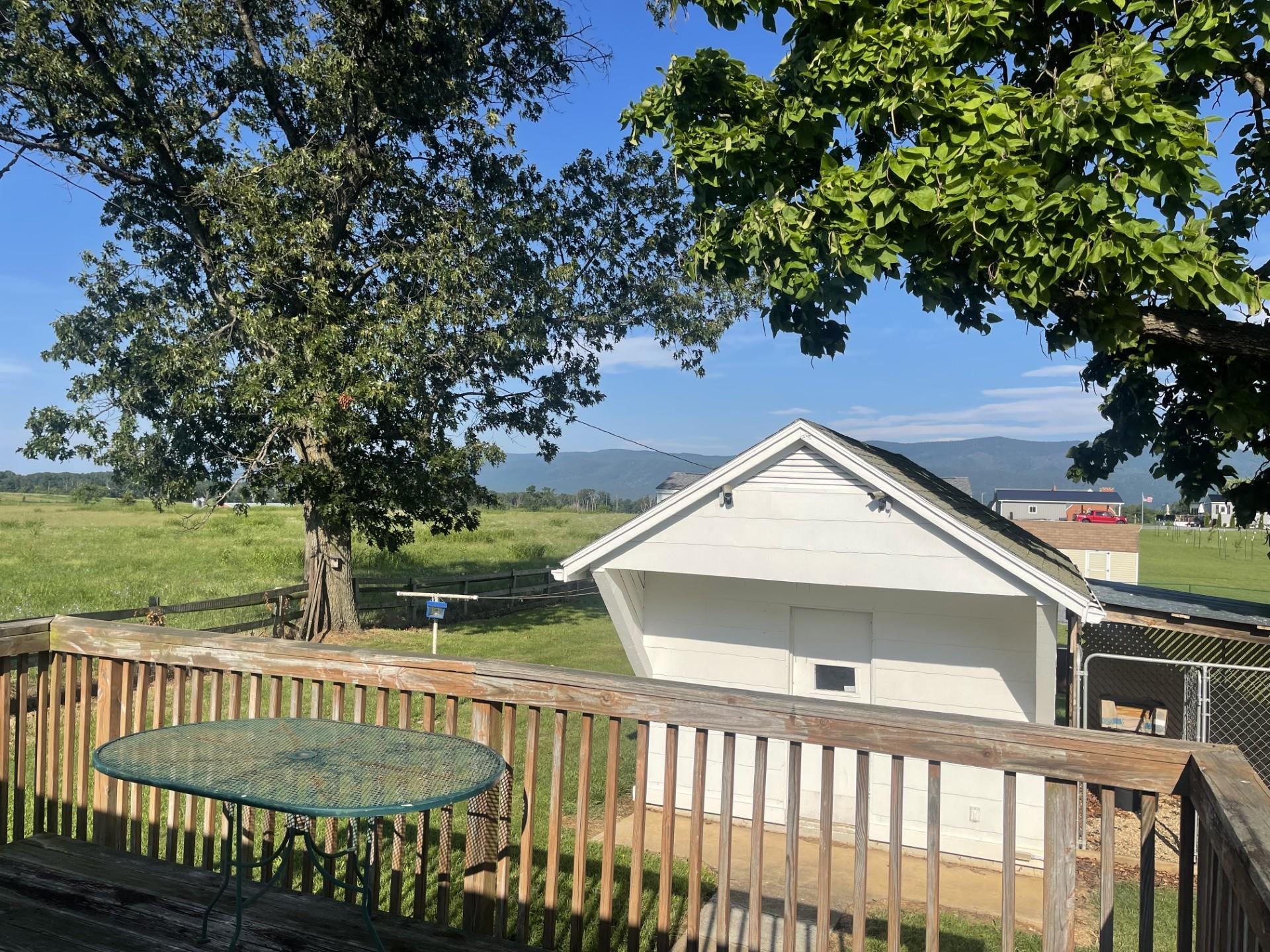 164 FLEEBURG RD, SHENANDOAH, Virginia 22849, 3 Bedrooms Bedrooms, ,1 BathroomBathrooms,Residential,164 FLEEBURG RD,666938 MLS # 666938