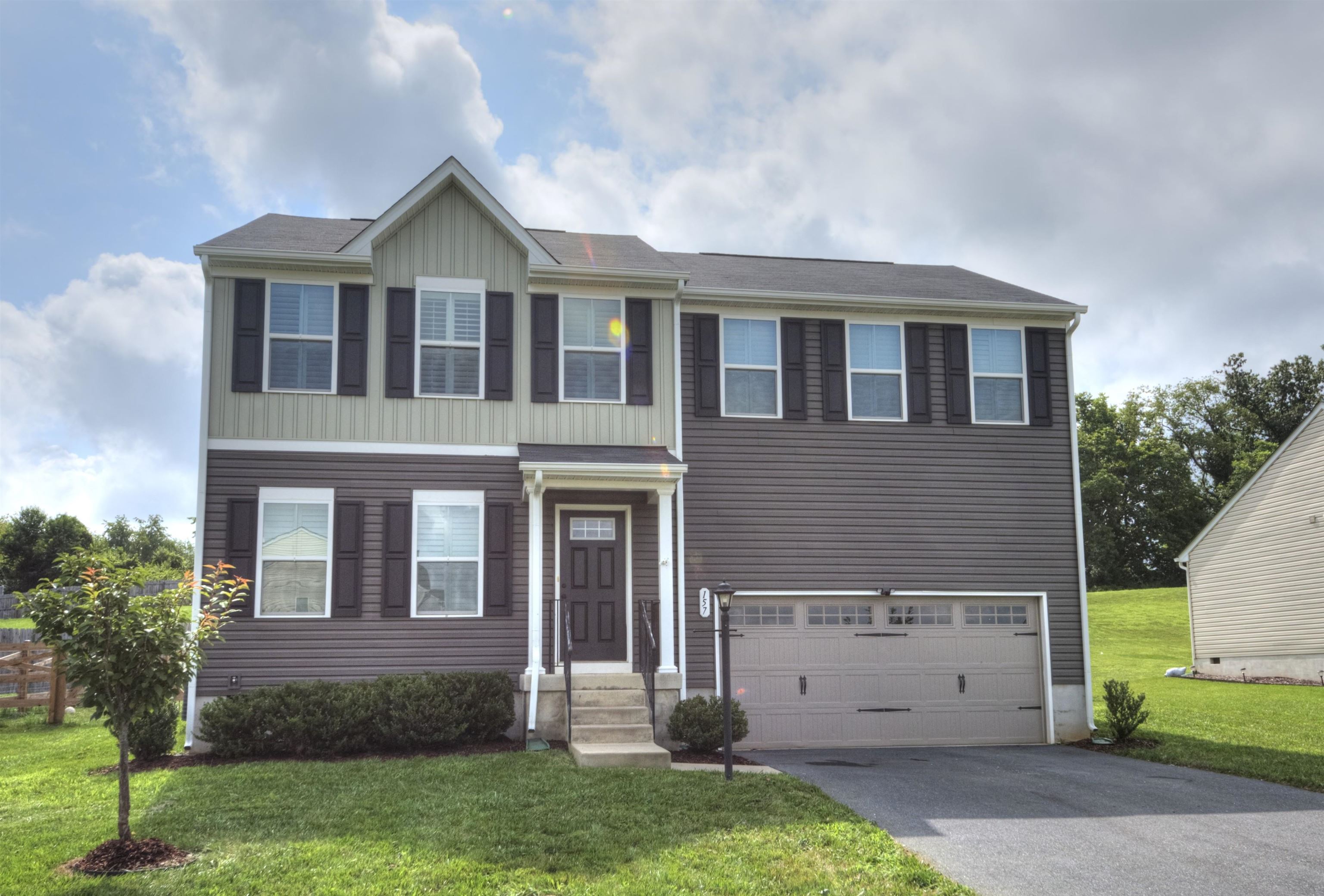 157 LILLY LN, WAYNESBORO, Virginia 22980, 4 Bedrooms Bedrooms, ,2 BathroomsBathrooms,Residential,157 LILLY LN,666941 MLS # 666941