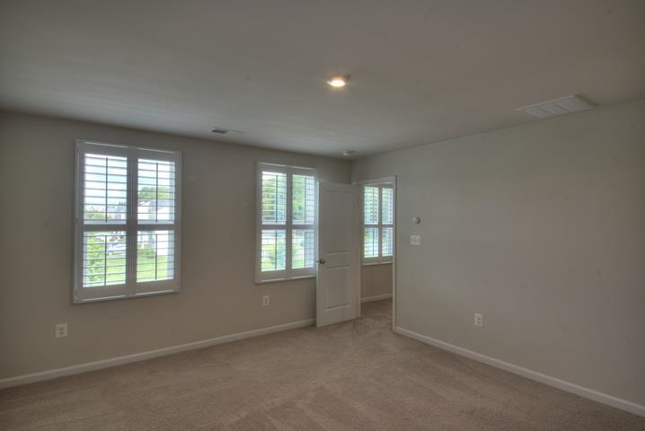 157 LILLY LN, WAYNESBORO, Virginia 22980, 4 Bedrooms Bedrooms, ,2 BathroomsBathrooms,Residential,157 LILLY LN,666941 MLS # 666941