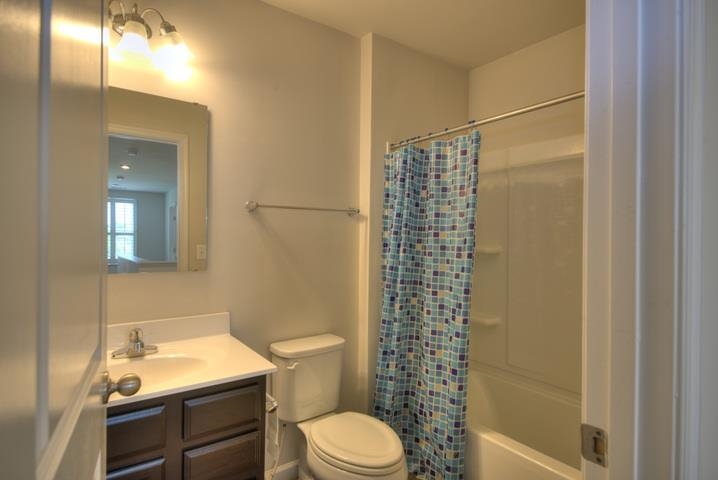 157 LILLY LN, WAYNESBORO, Virginia 22980, 4 Bedrooms Bedrooms, ,2 BathroomsBathrooms,Residential,157 LILLY LN,666941 MLS # 666941