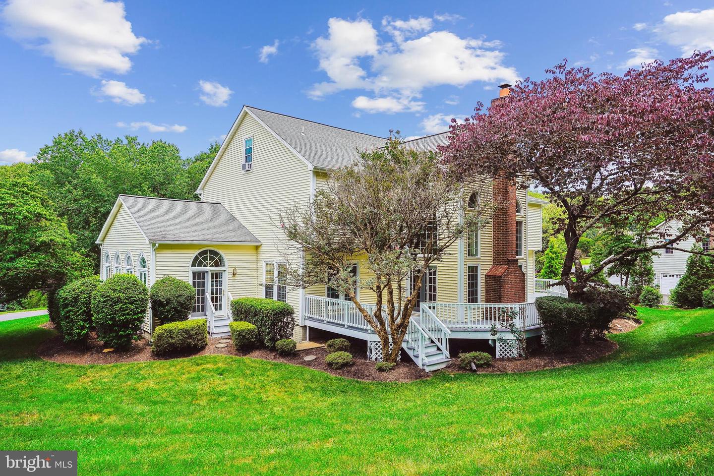 9711 BROOKSTONE LN, VIENNA, Virginia 22182, 5 Bedrooms Bedrooms, ,5 BathroomsBathrooms,Residential,For sale,9711 BROOKSTONE LN,VAFX2246520 MLS # VAFX2246520