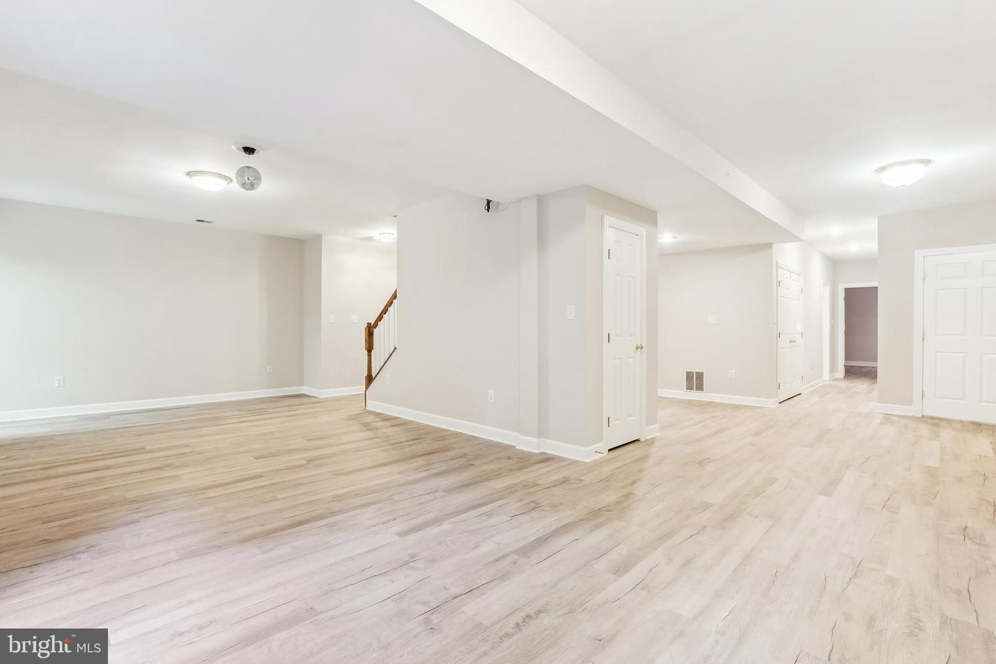 9711 BROOKSTONE LN, VIENNA, Virginia 22182, 5 Bedrooms Bedrooms, ,5 BathroomsBathrooms,Residential,For sale,9711 BROOKSTONE LN,VAFX2246520 MLS # VAFX2246520