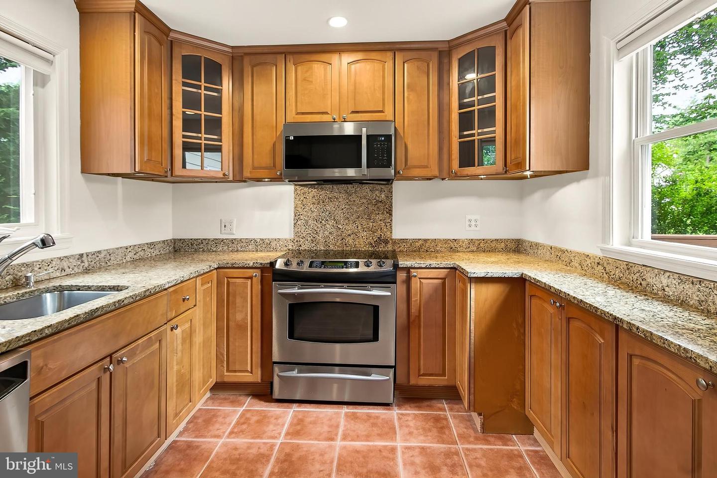 1812 OLNEY RD, FALLS CHURCH, Virginia 22043, 4 Bedrooms Bedrooms, ,2 BathroomsBathrooms,Residential,For sale,1812 OLNEY RD,VAFX2246568 MLS # VAFX2246568