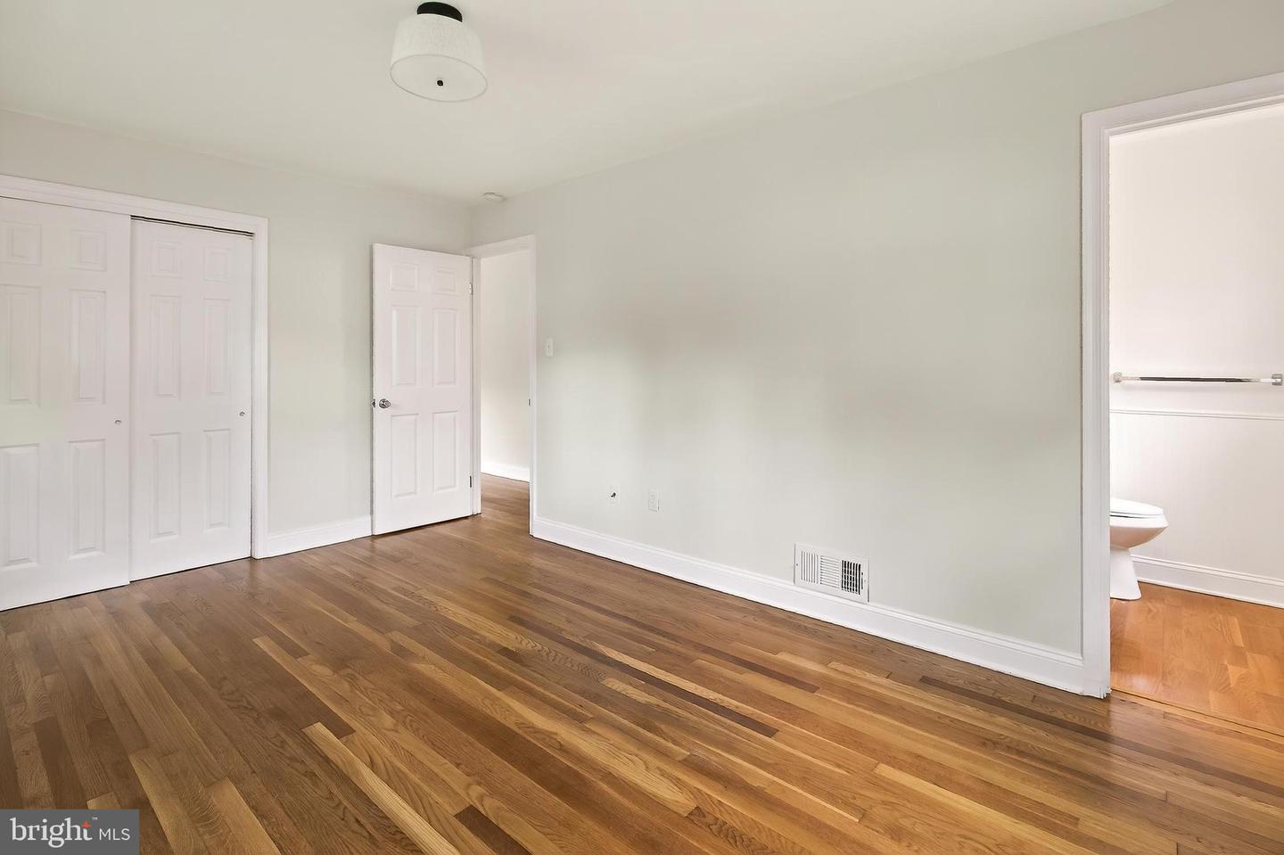 1812 OLNEY RD, FALLS CHURCH, Virginia 22043, 4 Bedrooms Bedrooms, ,2 BathroomsBathrooms,Residential,For sale,1812 OLNEY RD,VAFX2246568 MLS # VAFX2246568
