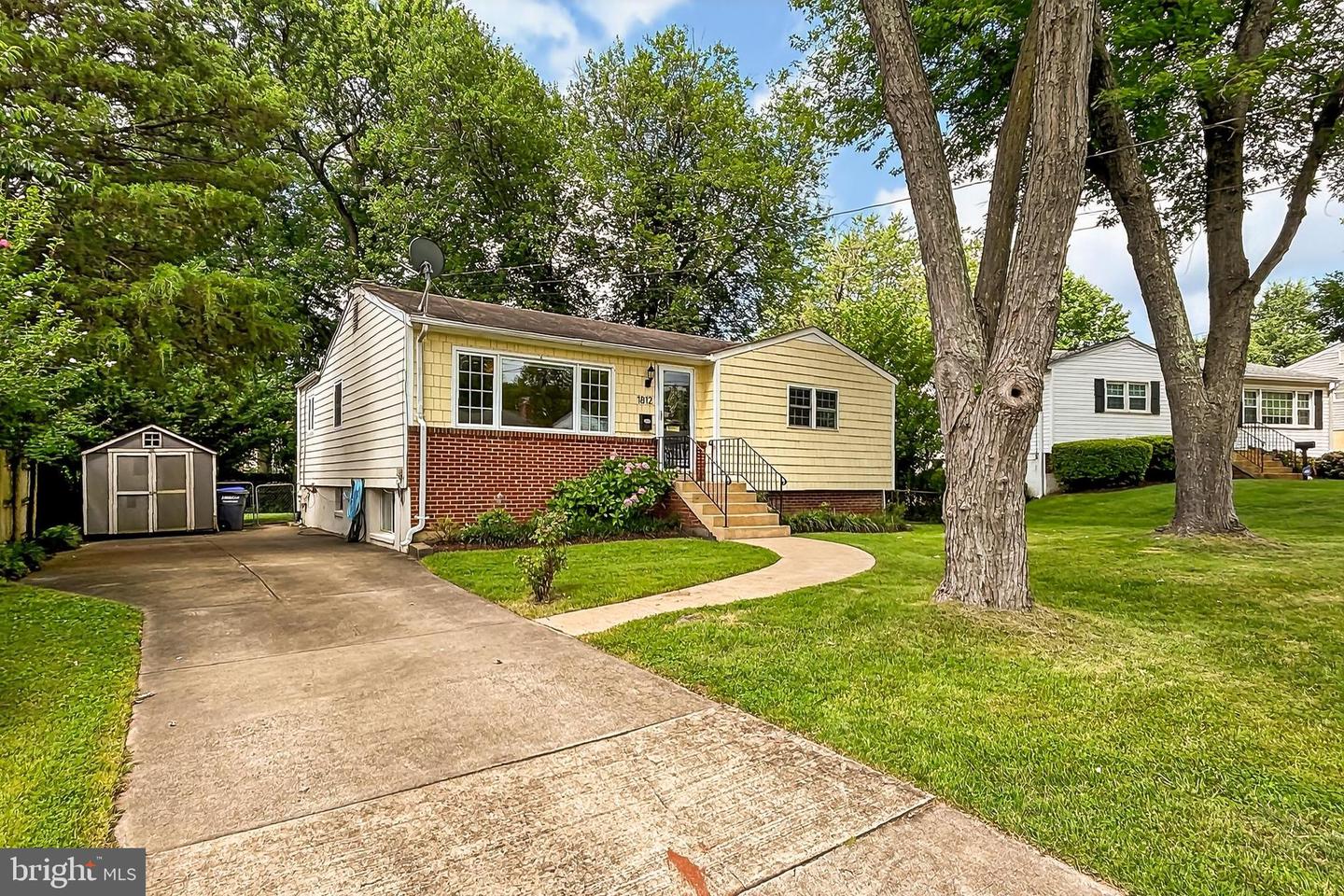 1812 OLNEY RD, FALLS CHURCH, Virginia 22043, 4 Bedrooms Bedrooms, ,2 BathroomsBathrooms,Residential,For sale,1812 OLNEY RD,VAFX2246568 MLS # VAFX2246568