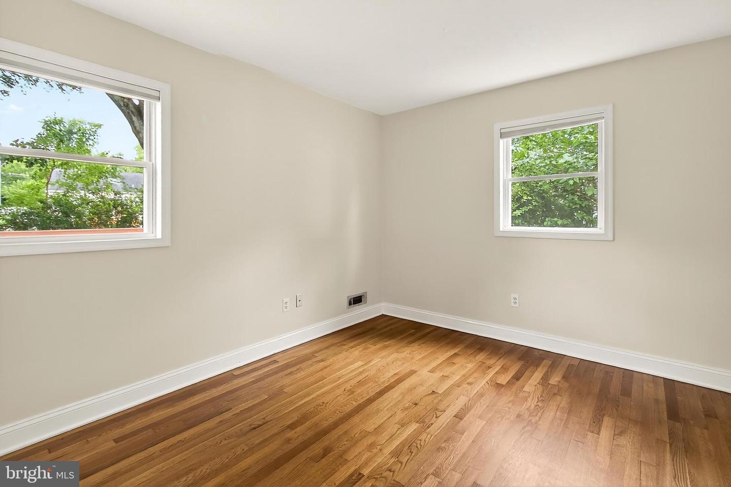 1812 OLNEY RD, FALLS CHURCH, Virginia 22043, 4 Bedrooms Bedrooms, ,2 BathroomsBathrooms,Residential,For sale,1812 OLNEY RD,VAFX2246568 MLS # VAFX2246568