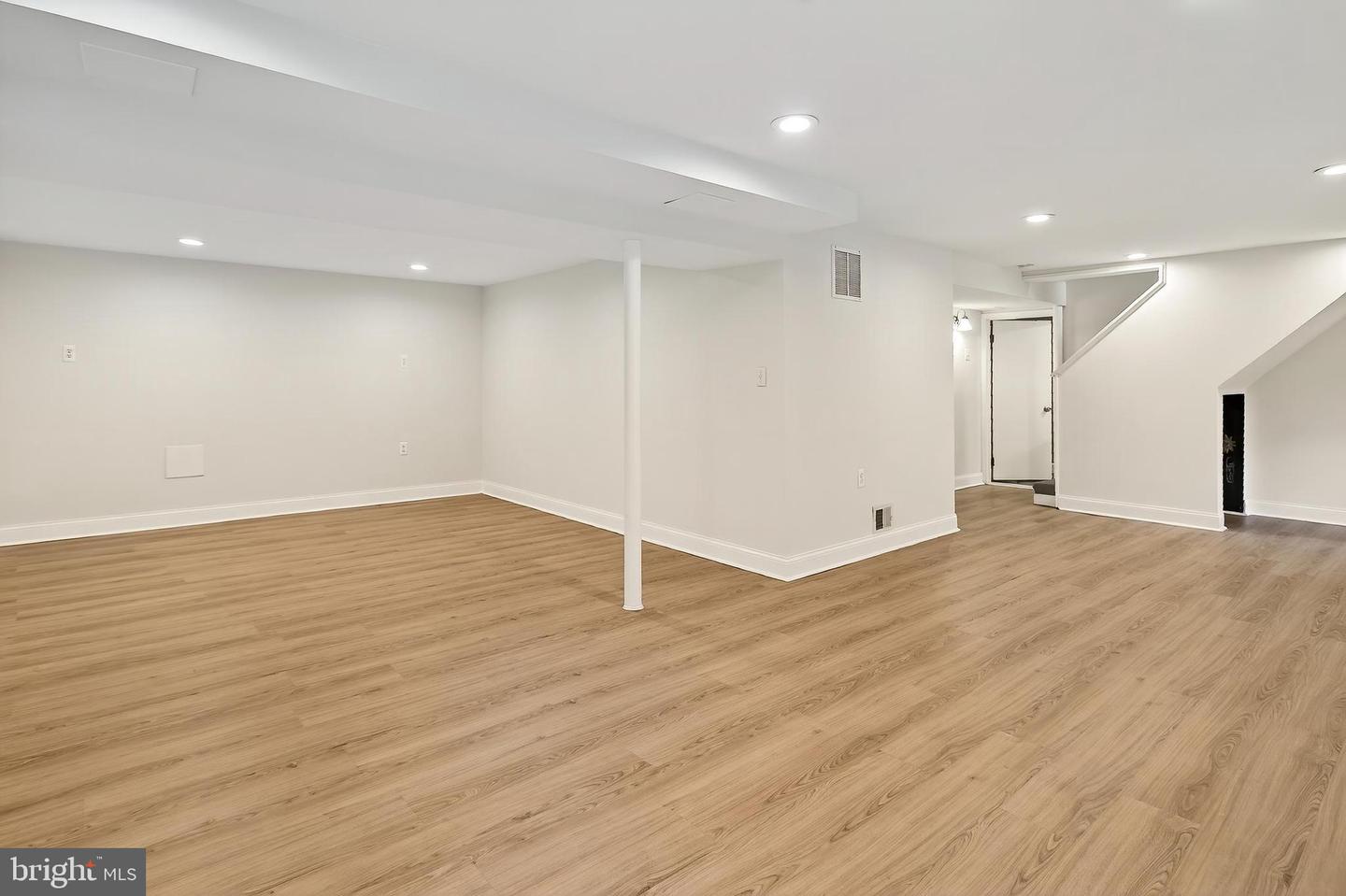 1812 OLNEY RD, FALLS CHURCH, Virginia 22043, 4 Bedrooms Bedrooms, ,2 BathroomsBathrooms,Residential,For sale,1812 OLNEY RD,VAFX2246568 MLS # VAFX2246568