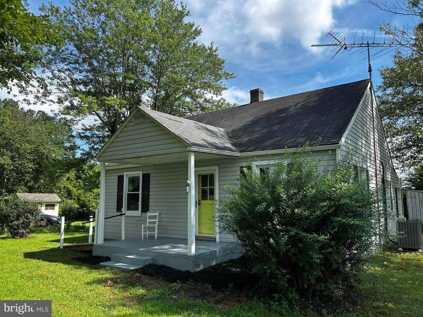 8060 JAMES MONROE HWY, CULPEPER, Virginia 22701, 2 Bedrooms Bedrooms, ,1 BathroomBathrooms,Residential,For sale,8060 JAMES MONROE HWY,VACU2010764 MLS # VACU2010764