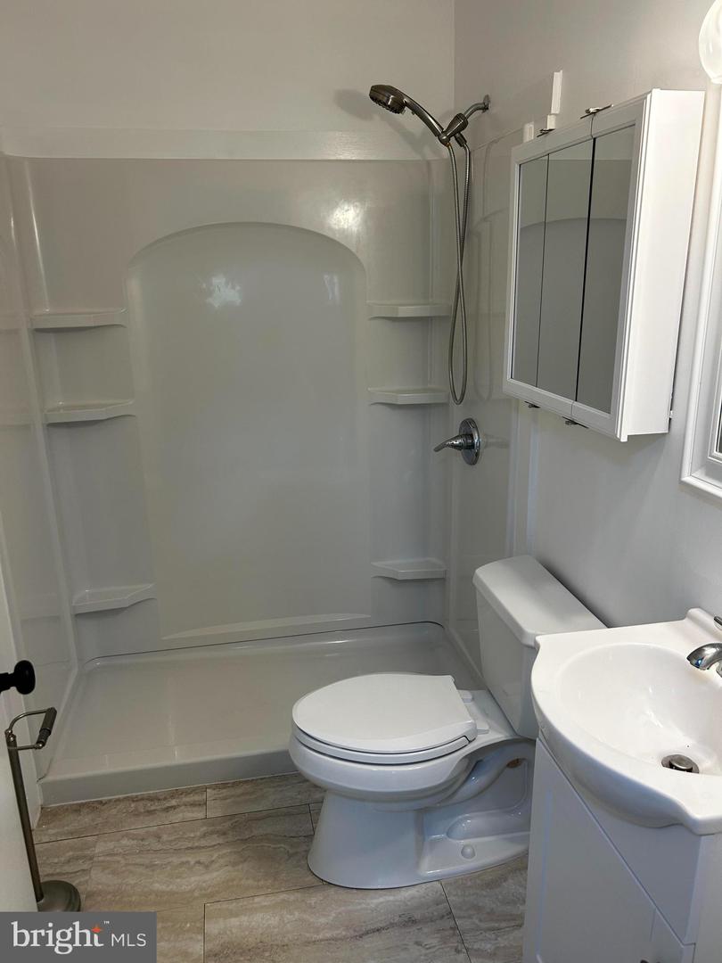 8060 JAMES MONROE HWY, CULPEPER, Virginia 22701, 2 Bedrooms Bedrooms, ,1 BathroomBathrooms,Residential,For sale,8060 JAMES MONROE HWY,VACU2010764 MLS # VACU2010764