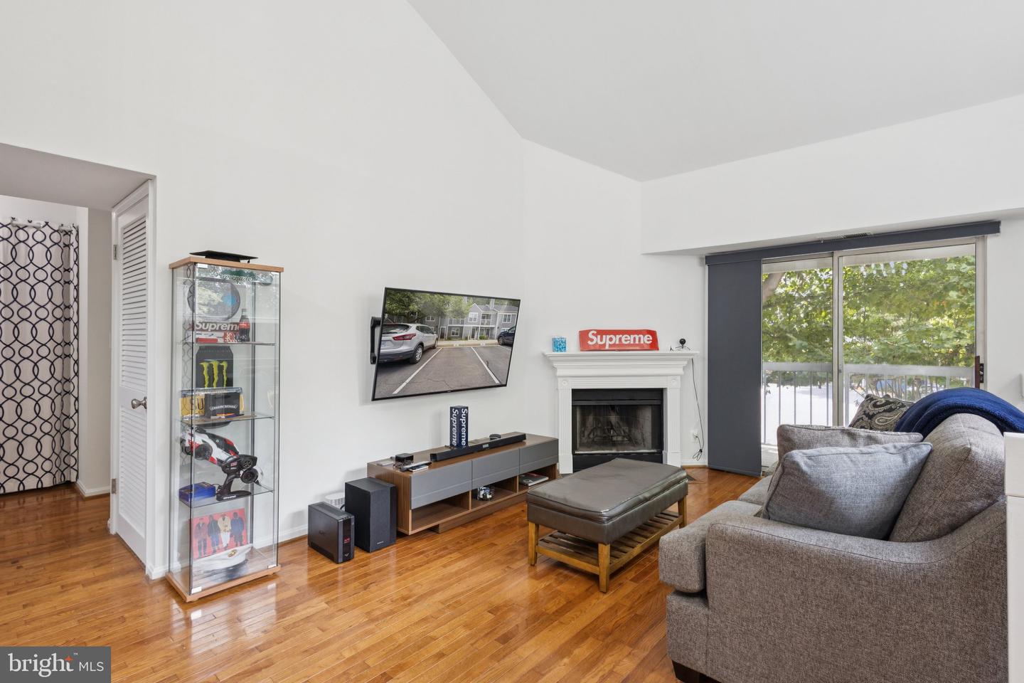 5807 ORCHARD HILL CT #5807, CLIFTON, Virginia 20124, 2 Bedrooms Bedrooms, ,2 BathroomsBathrooms,Residential,For sale,5807 ORCHARD HILL CT #5807,VAFX2246766 MLS # VAFX2246766