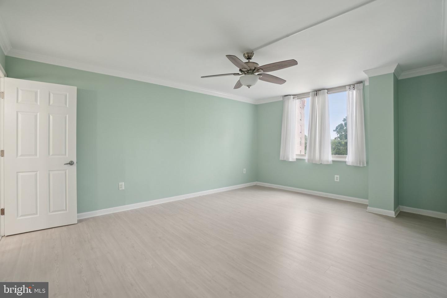 1515 S ARLINGTON RIDGE RD #603, ARLINGTON, Virginia 22202, 2 Bedrooms Bedrooms, ,2 BathroomsBathrooms,Residential,For sale,1515 S ARLINGTON RIDGE RD #603,VAAR2059070 MLS # VAAR2059070