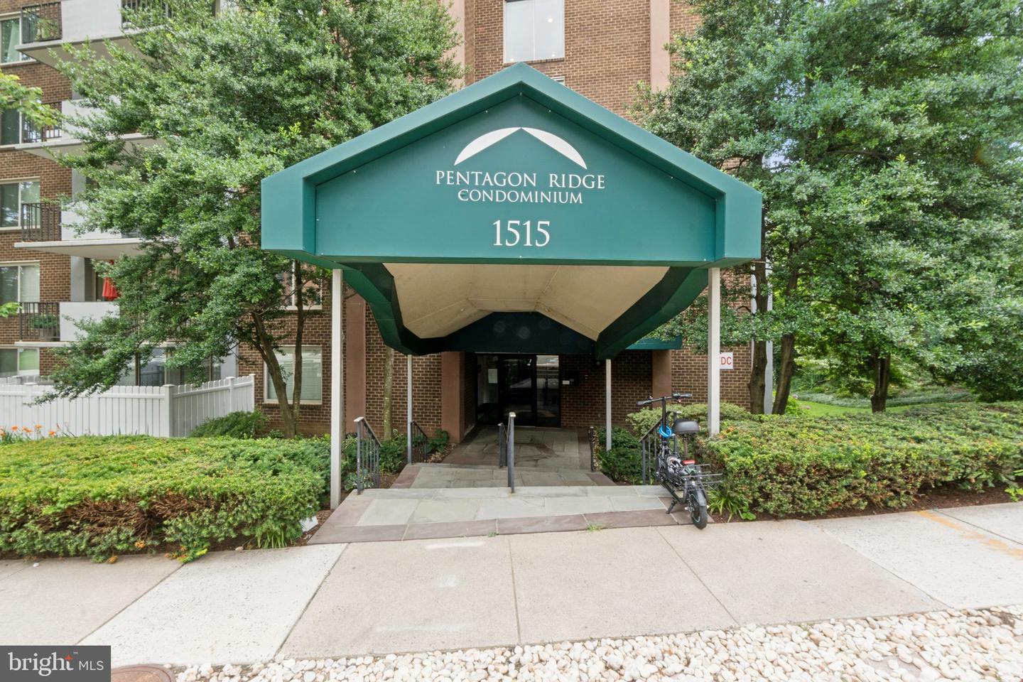 1515 S ARLINGTON RIDGE RD #603, ARLINGTON, Virginia 22202, 2 Bedrooms Bedrooms, ,2 BathroomsBathrooms,Residential,For sale,1515 S ARLINGTON RIDGE RD #603,VAAR2059070 MLS # VAAR2059070