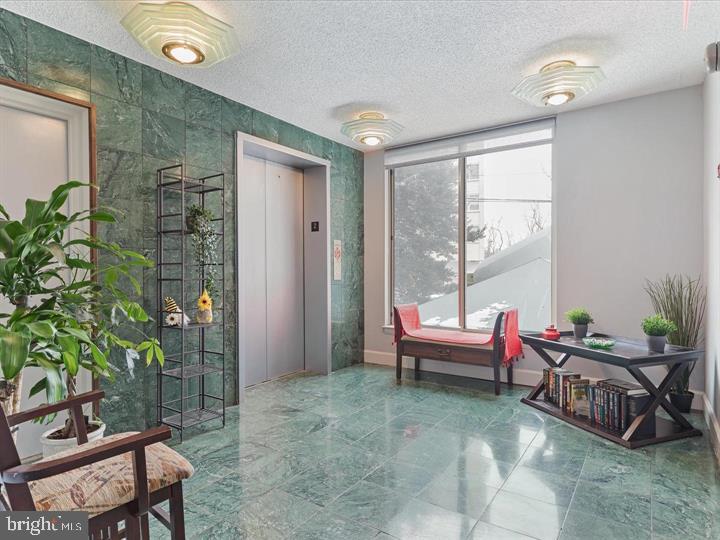 1515 S ARLINGTON RIDGE RD #603, ARLINGTON, Virginia 22202, 2 Bedrooms Bedrooms, ,2 BathroomsBathrooms,Residential,For sale,1515 S ARLINGTON RIDGE RD #603,VAAR2059070 MLS # VAAR2059070
