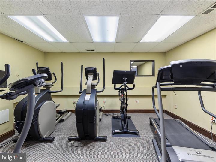 1515 S ARLINGTON RIDGE RD #603, ARLINGTON, Virginia 22202, 2 Bedrooms Bedrooms, ,2 BathroomsBathrooms,Residential,For sale,1515 S ARLINGTON RIDGE RD #603,VAAR2059070 MLS # VAAR2059070