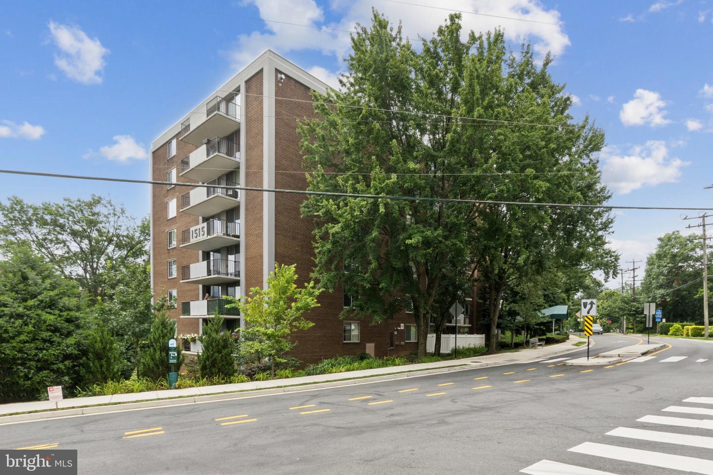 1515 S ARLINGTON RIDGE RD #603, ARLINGTON, Virginia 22202, 2 Bedrooms Bedrooms, ,2 BathroomsBathrooms,Residential,For sale,1515 S ARLINGTON RIDGE RD #603,VAAR2059070 MLS # VAAR2059070