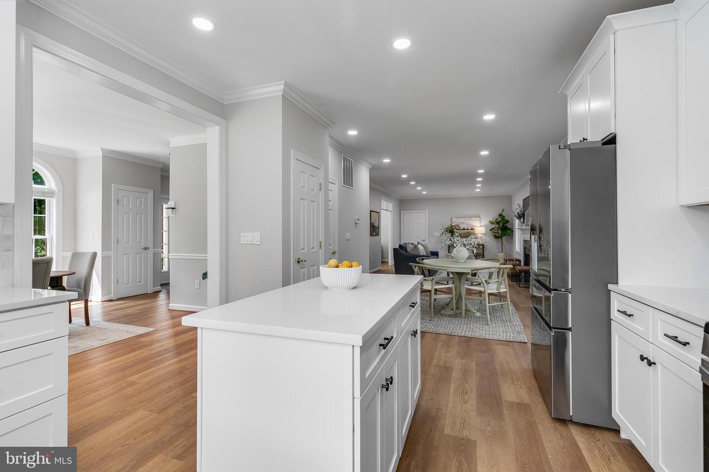 9956 CORSICA ST, VIENNA, Virginia 22181, 4 Bedrooms Bedrooms, ,3 BathroomsBathrooms,Residential,For sale,9956 CORSICA ST,VAFX2247178 MLS # VAFX2247178