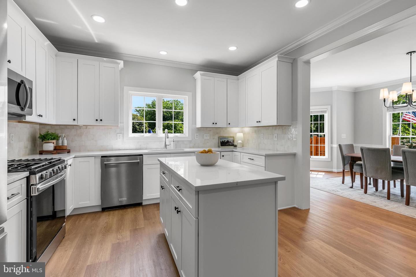 9956 CORSICA ST, VIENNA, Virginia 22181, 4 Bedrooms Bedrooms, ,3 BathroomsBathrooms,Residential,For sale,9956 CORSICA ST,VAFX2247178 MLS # VAFX2247178