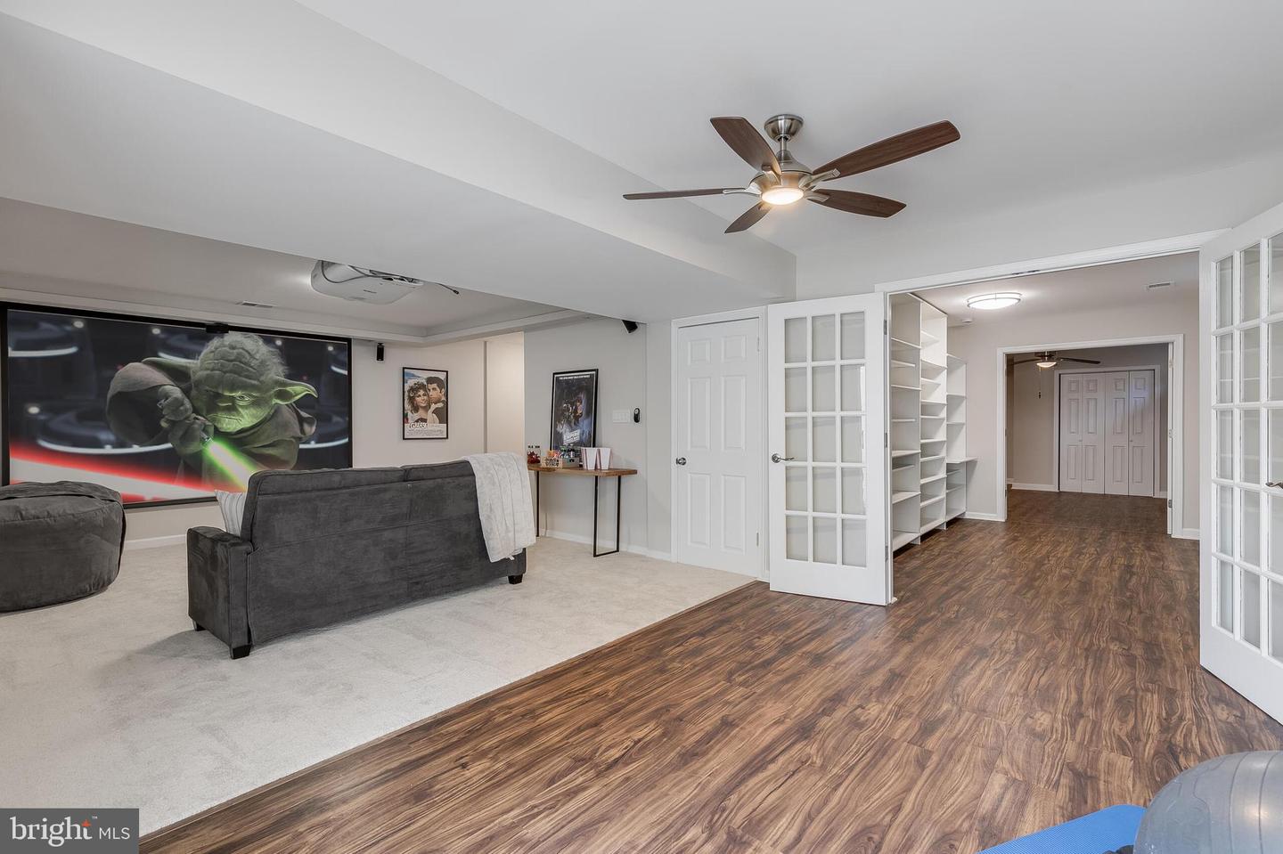 9956 CORSICA ST, VIENNA, Virginia 22181, 4 Bedrooms Bedrooms, ,3 BathroomsBathrooms,Residential,For sale,9956 CORSICA ST,VAFX2247178 MLS # VAFX2247178