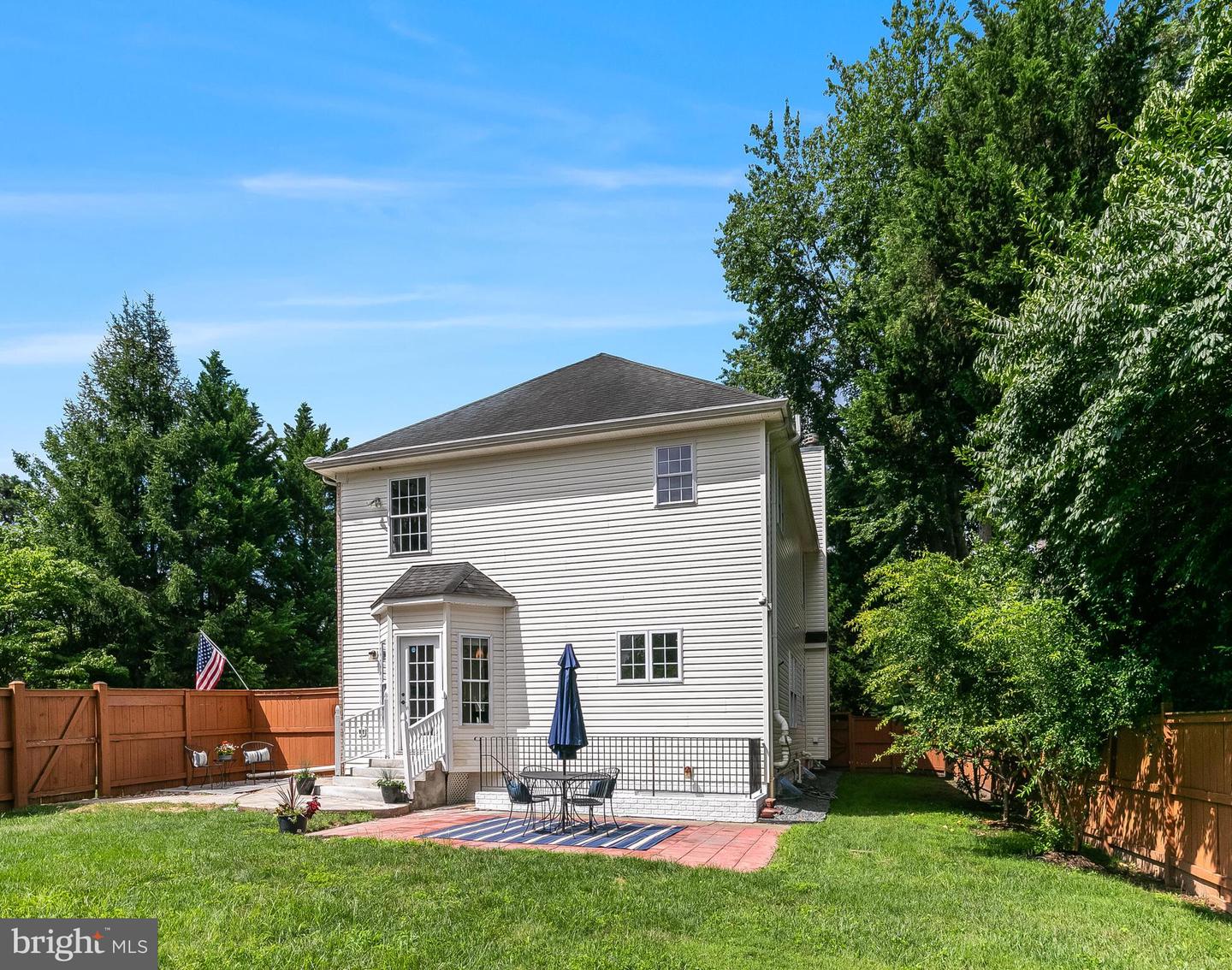 9956 CORSICA ST, VIENNA, Virginia 22181, 4 Bedrooms Bedrooms, ,3 BathroomsBathrooms,Residential,For sale,9956 CORSICA ST,VAFX2247178 MLS # VAFX2247178