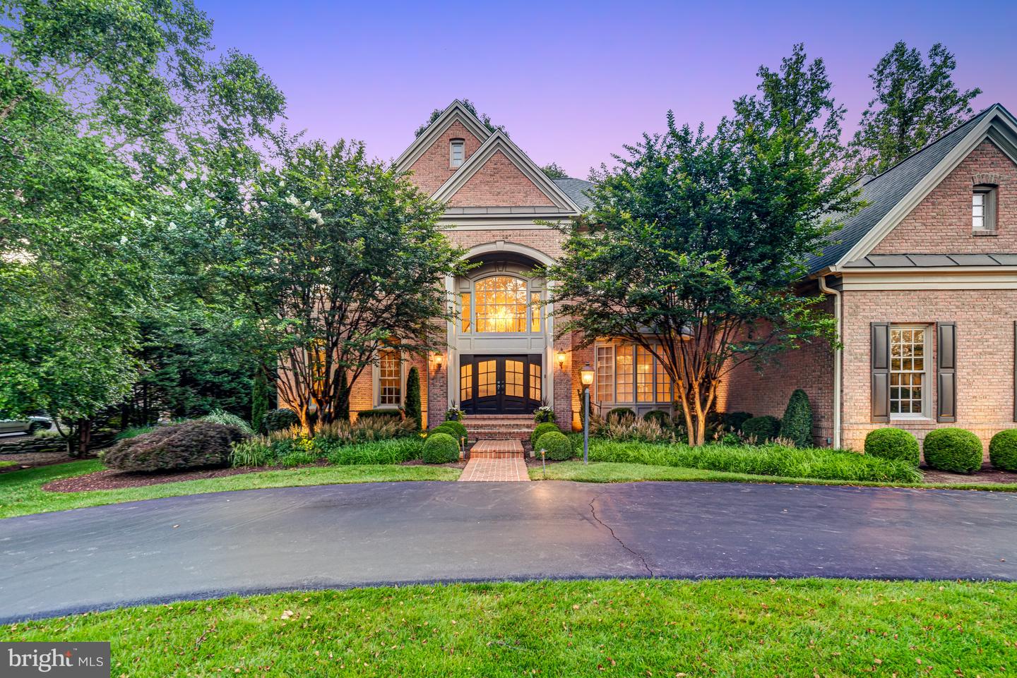 10910 SHALLOW CREEK DR, GREAT FALLS, Virginia 22066, 5 Bedrooms Bedrooms, ,5 BathroomsBathrooms,Residential,For sale,10910 SHALLOW CREEK DR,VAFX2247266 MLS # VAFX2247266