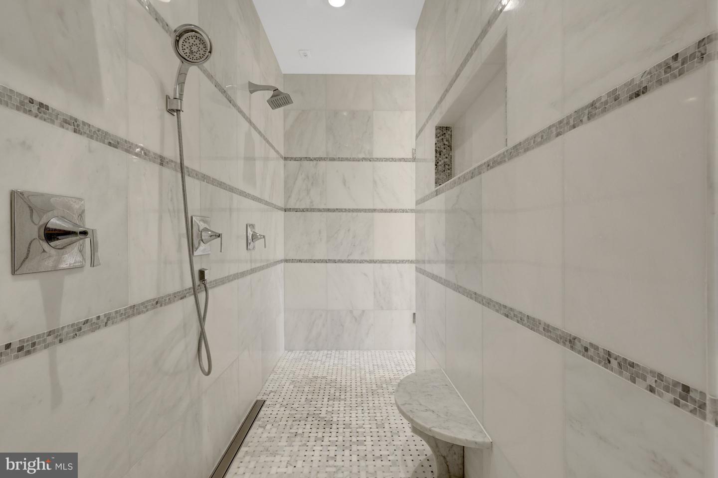 10910 SHALLOW CREEK DR, GREAT FALLS, Virginia 22066, 5 Bedrooms Bedrooms, ,5 BathroomsBathrooms,Residential,For sale,10910 SHALLOW CREEK DR,VAFX2247266 MLS # VAFX2247266