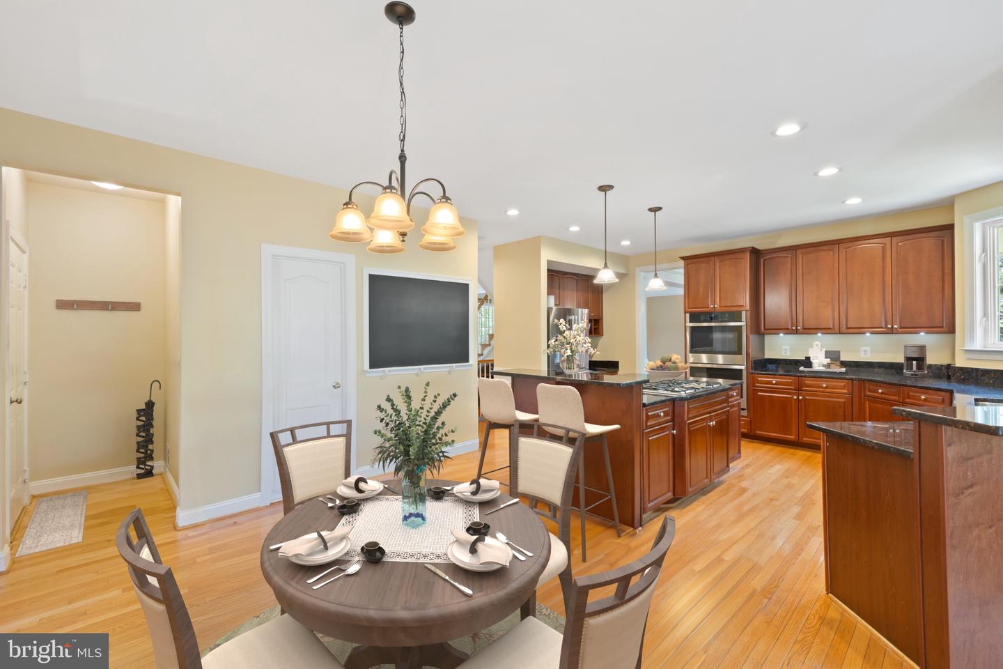 10783 HAGGLE CT, MANASSAS, Virginia 20112, 5 Bedrooms Bedrooms, ,4 BathroomsBathrooms,Residential,For sale,10783 HAGGLE CT,VAPW2097036 MLS # VAPW2097036