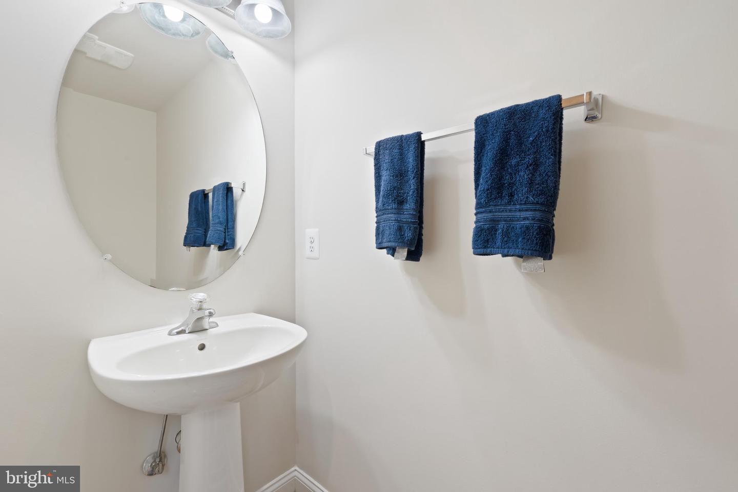 10783 HAGGLE CT, MANASSAS, Virginia 20112, 5 Bedrooms Bedrooms, ,4 BathroomsBathrooms,Residential,For sale,10783 HAGGLE CT,VAPW2097036 MLS # VAPW2097036