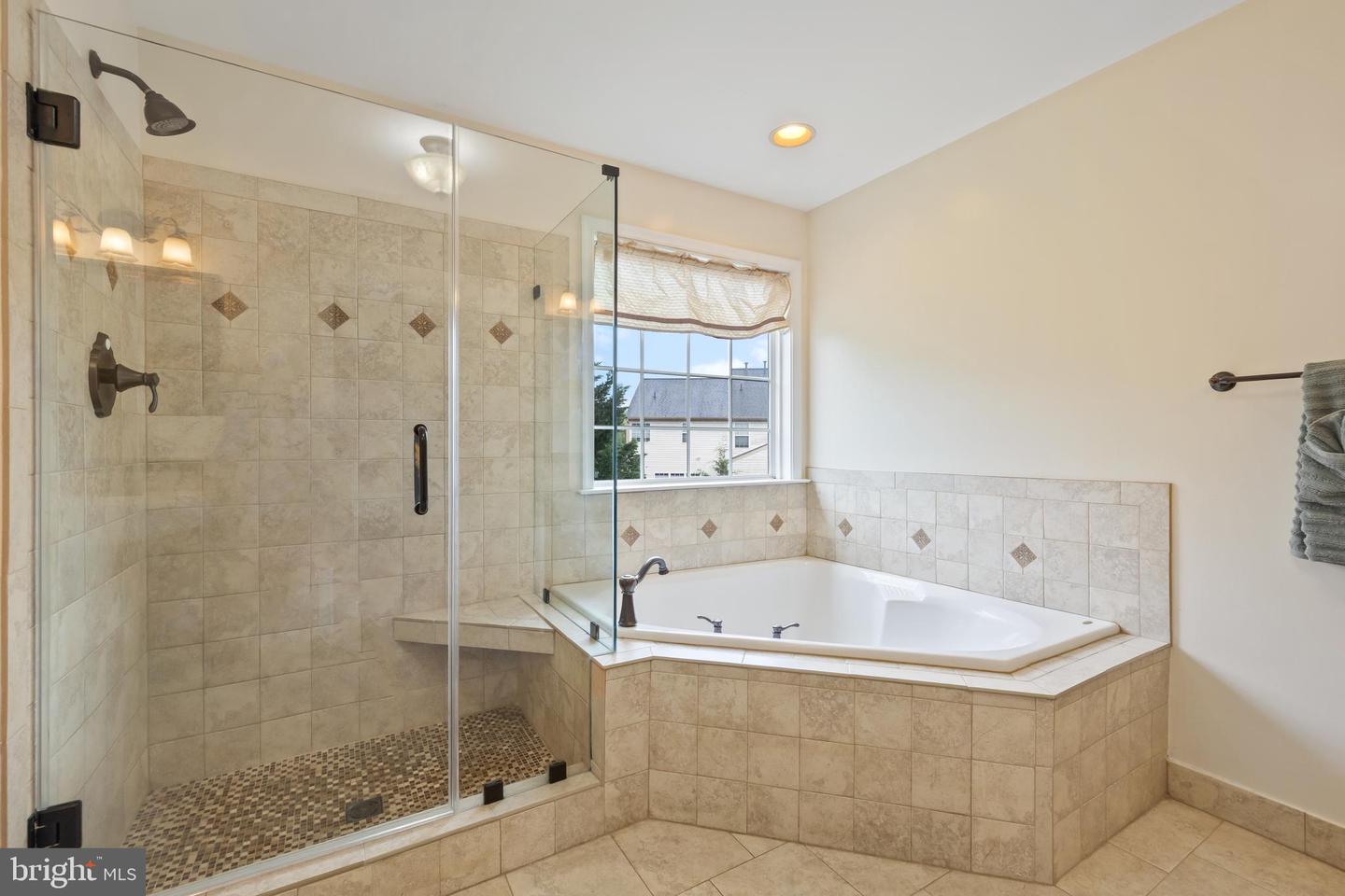 10783 HAGGLE CT, MANASSAS, Virginia 20112, 5 Bedrooms Bedrooms, ,4 BathroomsBathrooms,Residential,For sale,10783 HAGGLE CT,VAPW2097036 MLS # VAPW2097036