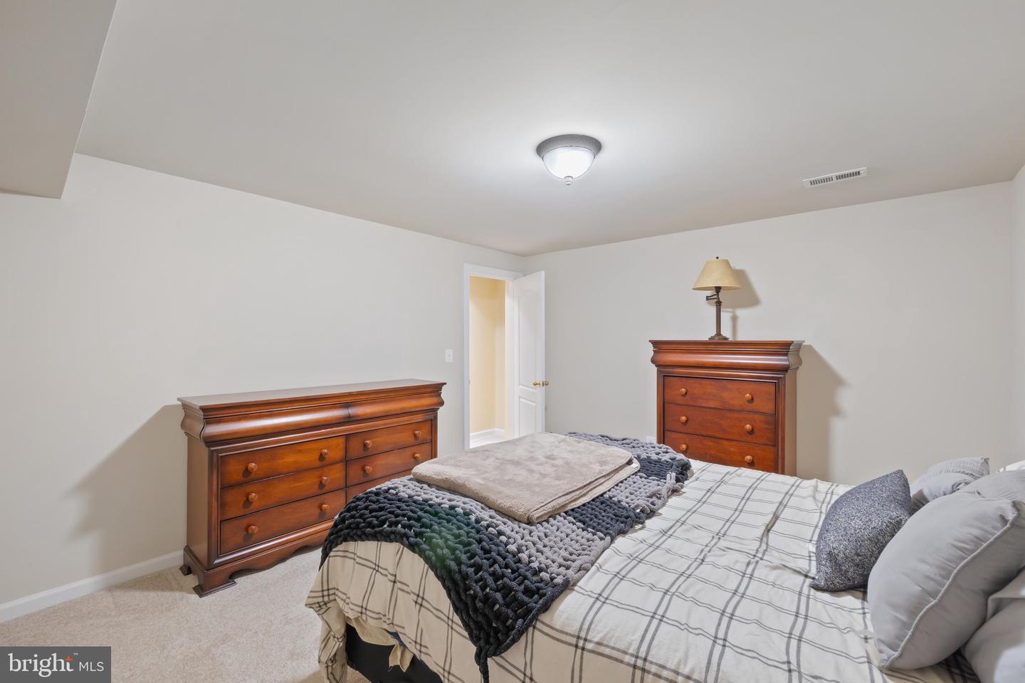 10783 HAGGLE CT, MANASSAS, Virginia 20112, 5 Bedrooms Bedrooms, ,4 BathroomsBathrooms,Residential,For sale,10783 HAGGLE CT,VAPW2097036 MLS # VAPW2097036