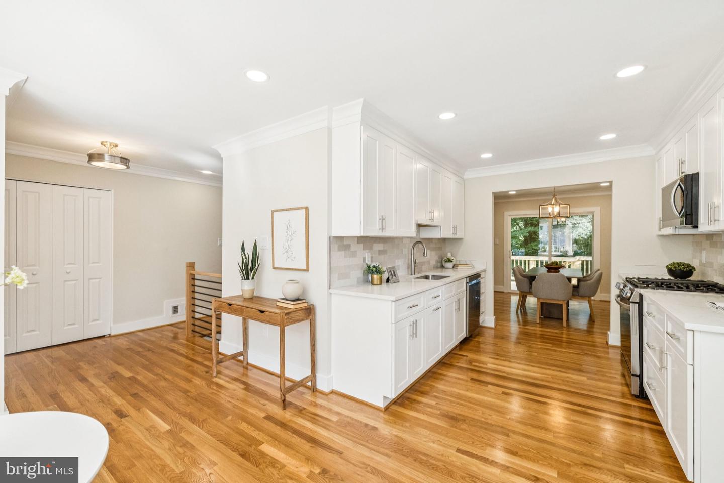2437 ROCKBRIDGE ST, VIENNA, Virginia 22180, 4 Bedrooms Bedrooms, ,3 BathroomsBathrooms,Residential,For sale,2437 ROCKBRIDGE ST,VAFX2247456 MLS # VAFX2247456